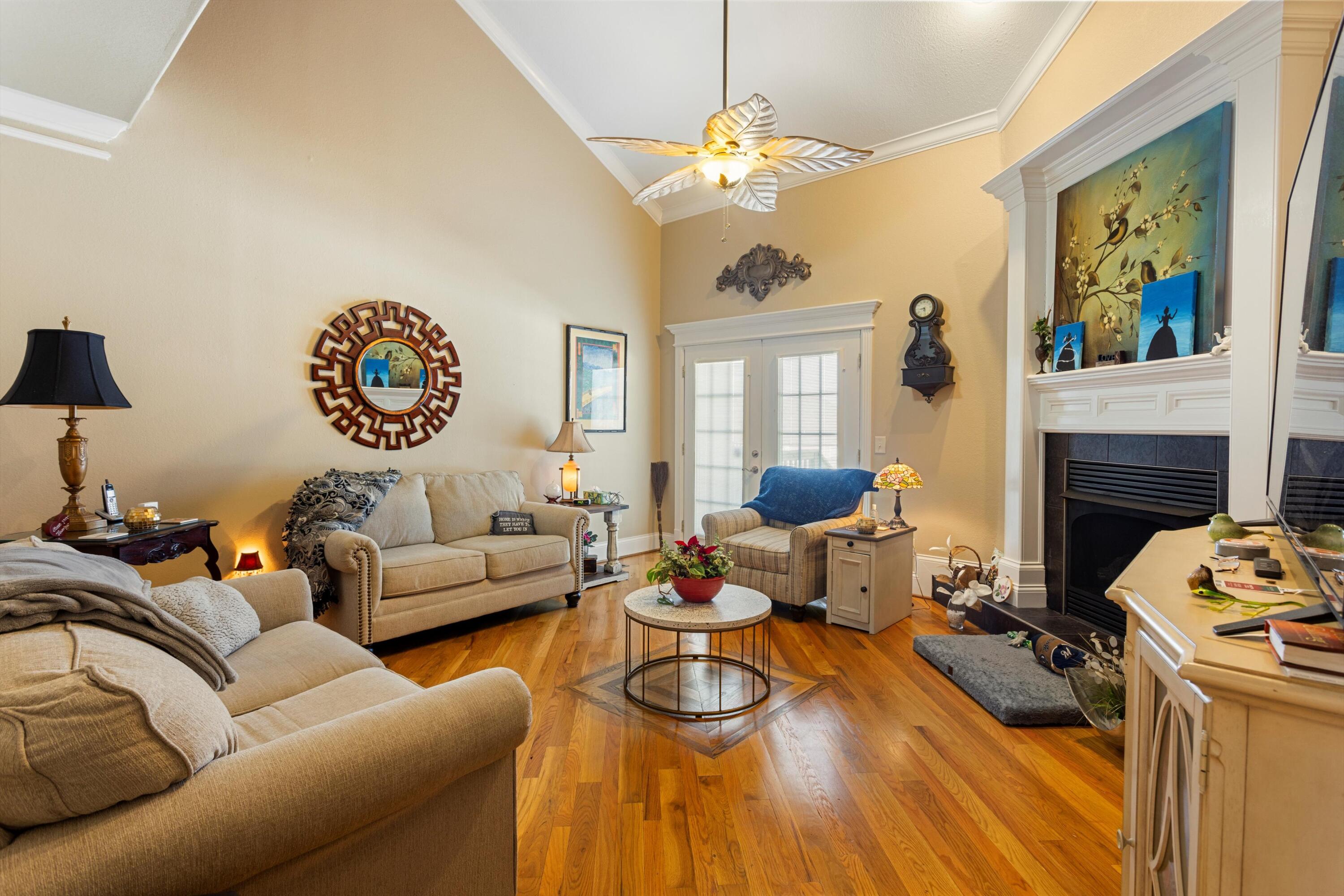 2536 Saint Lucie Court