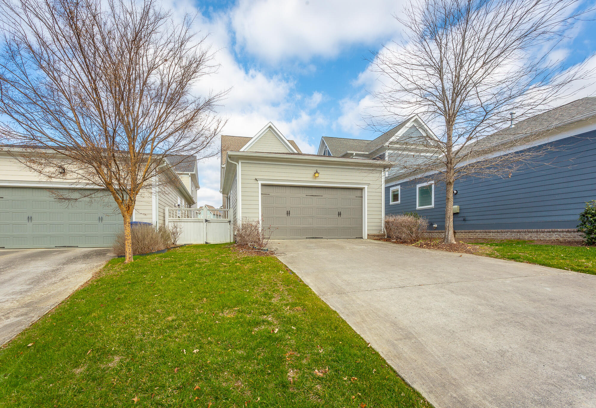 413 Grabel Way