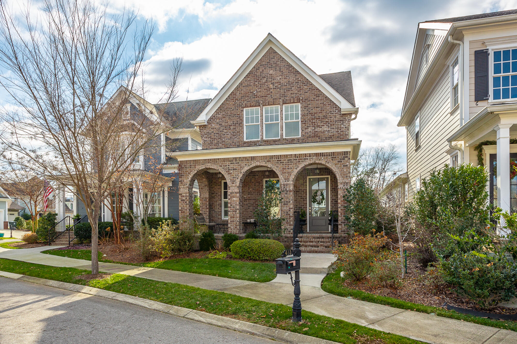 413 Grabel Way
