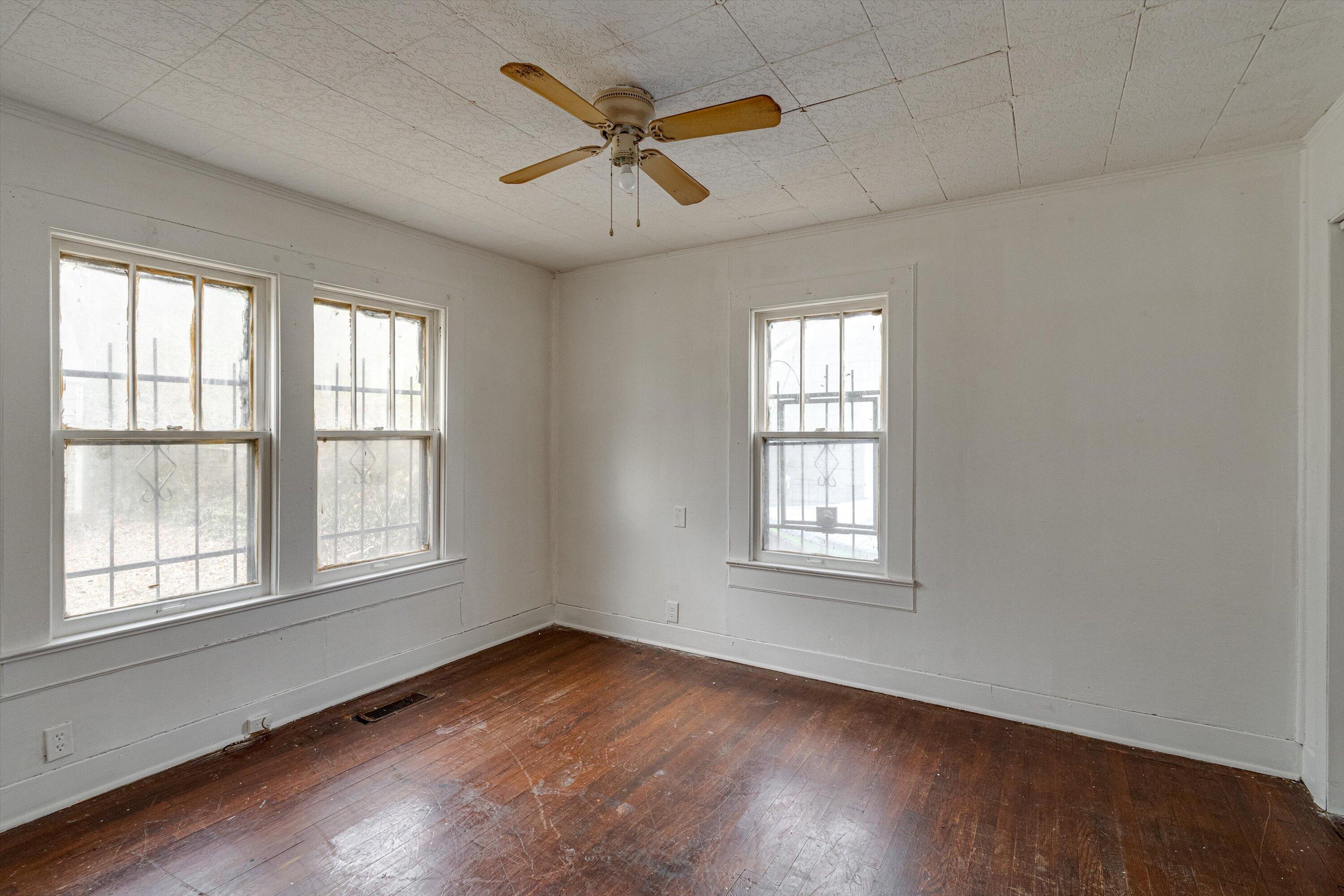 1007 Belmeade Ave