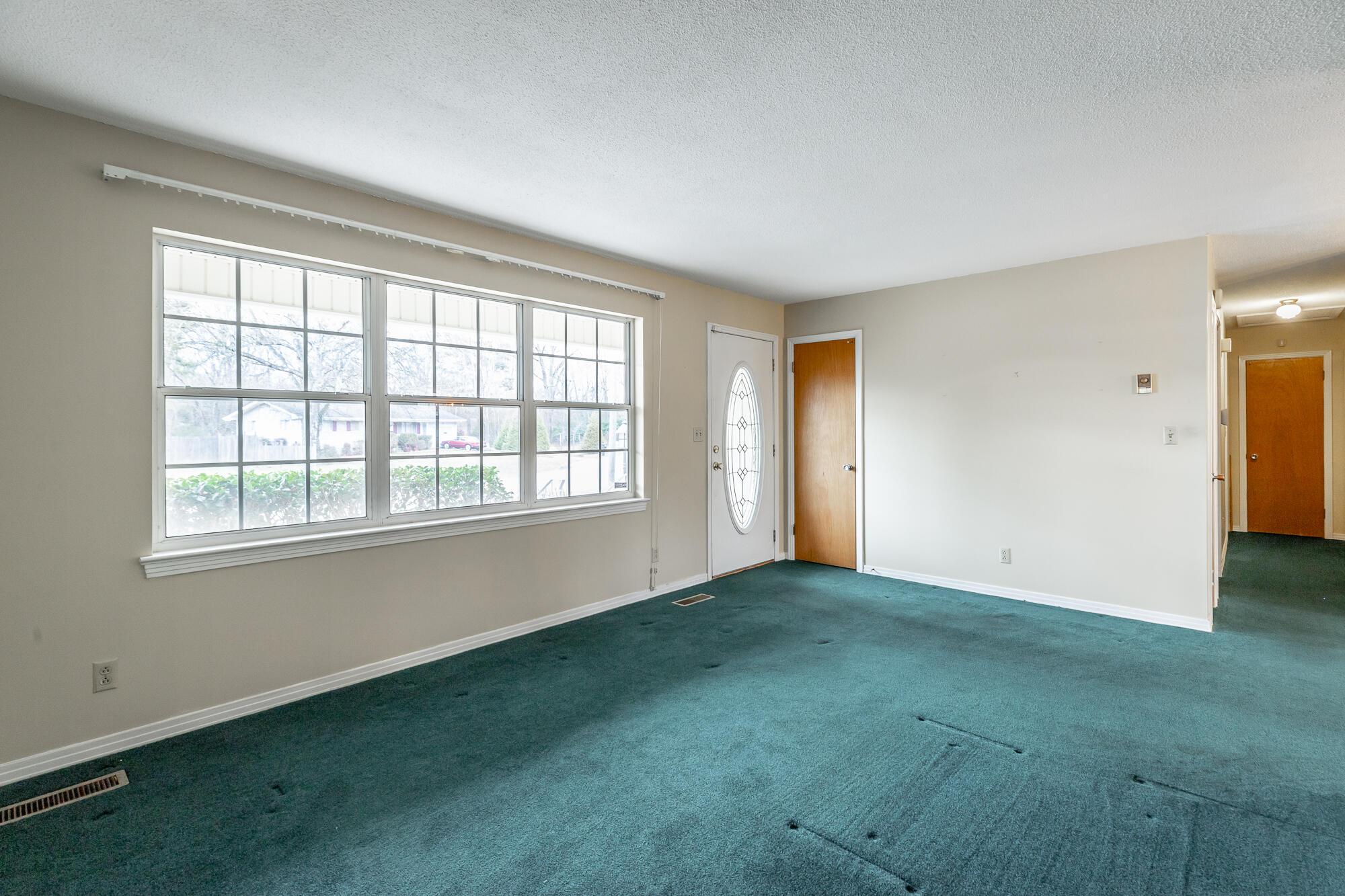 1363 Ridgefield Circle