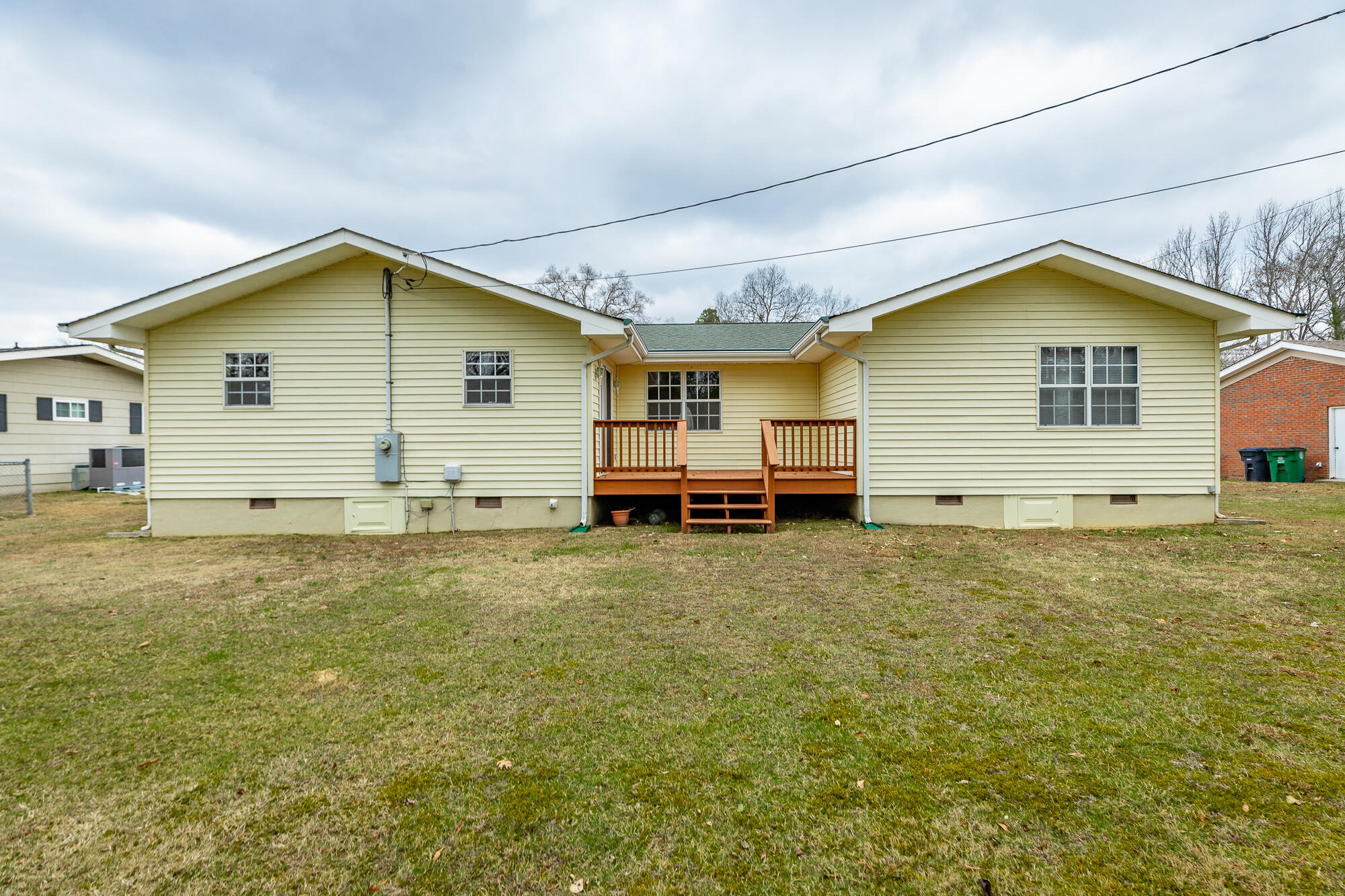 1363 Ridgefield Circle