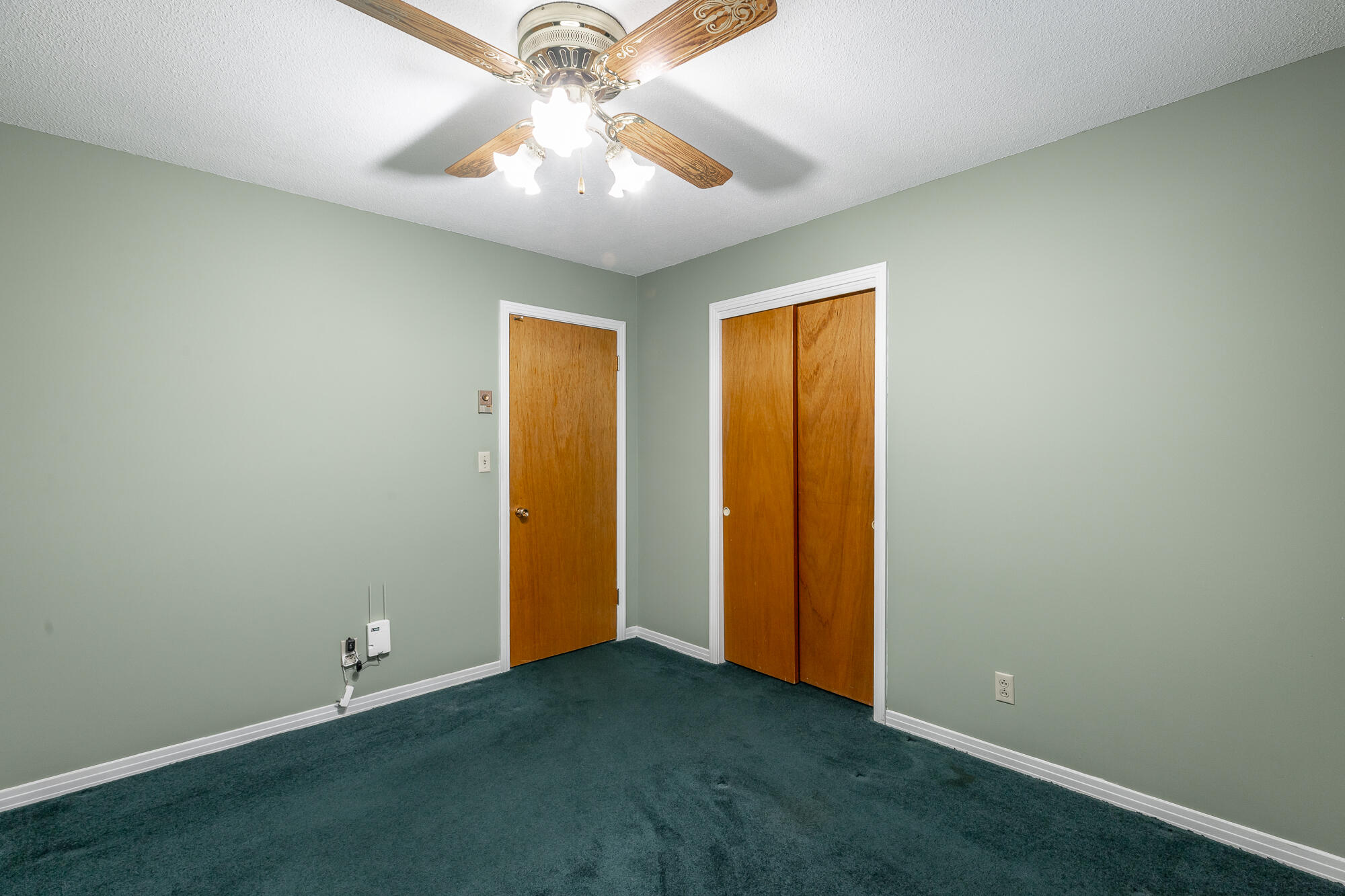 1363 Ridgefield Circle
