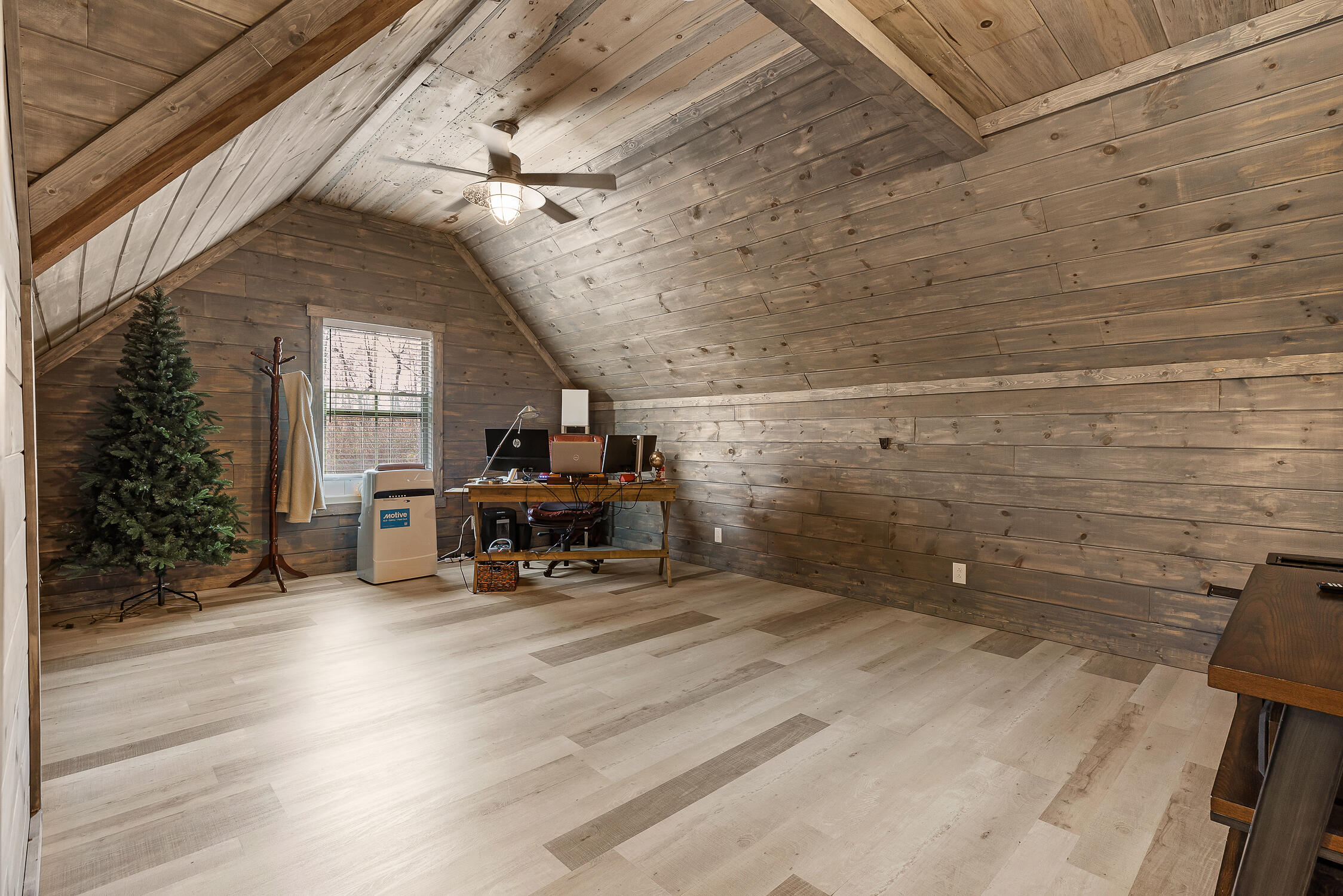 2410 Mountain Road