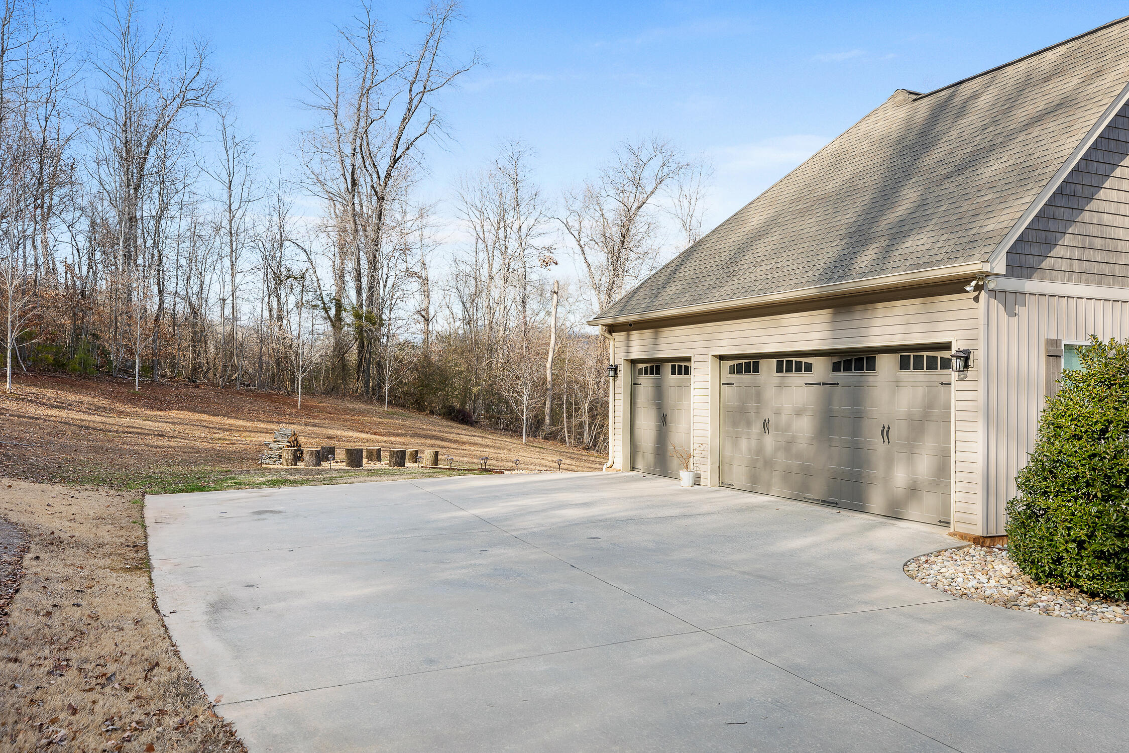 2410 Mountain Road