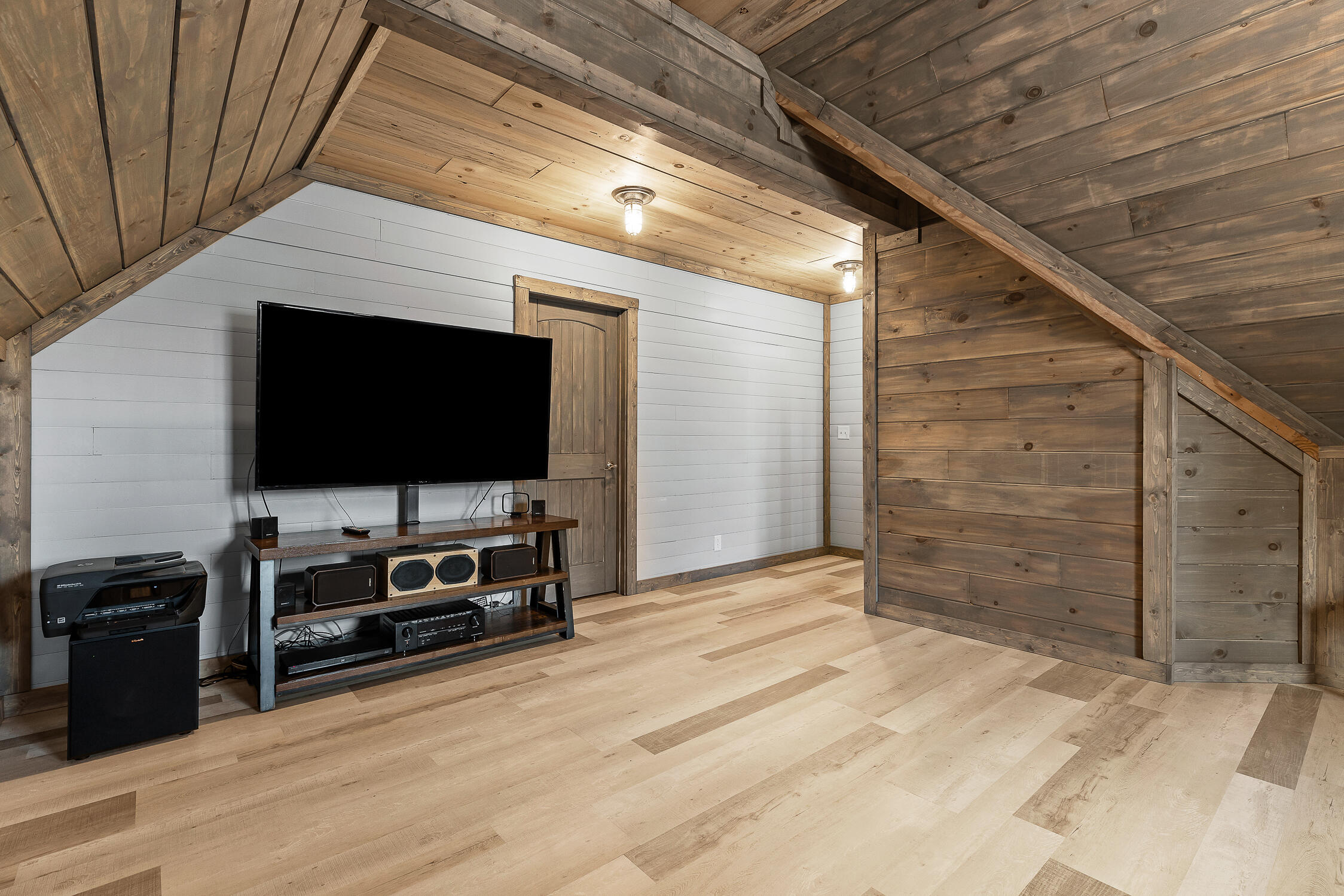 2410 Mountain Road