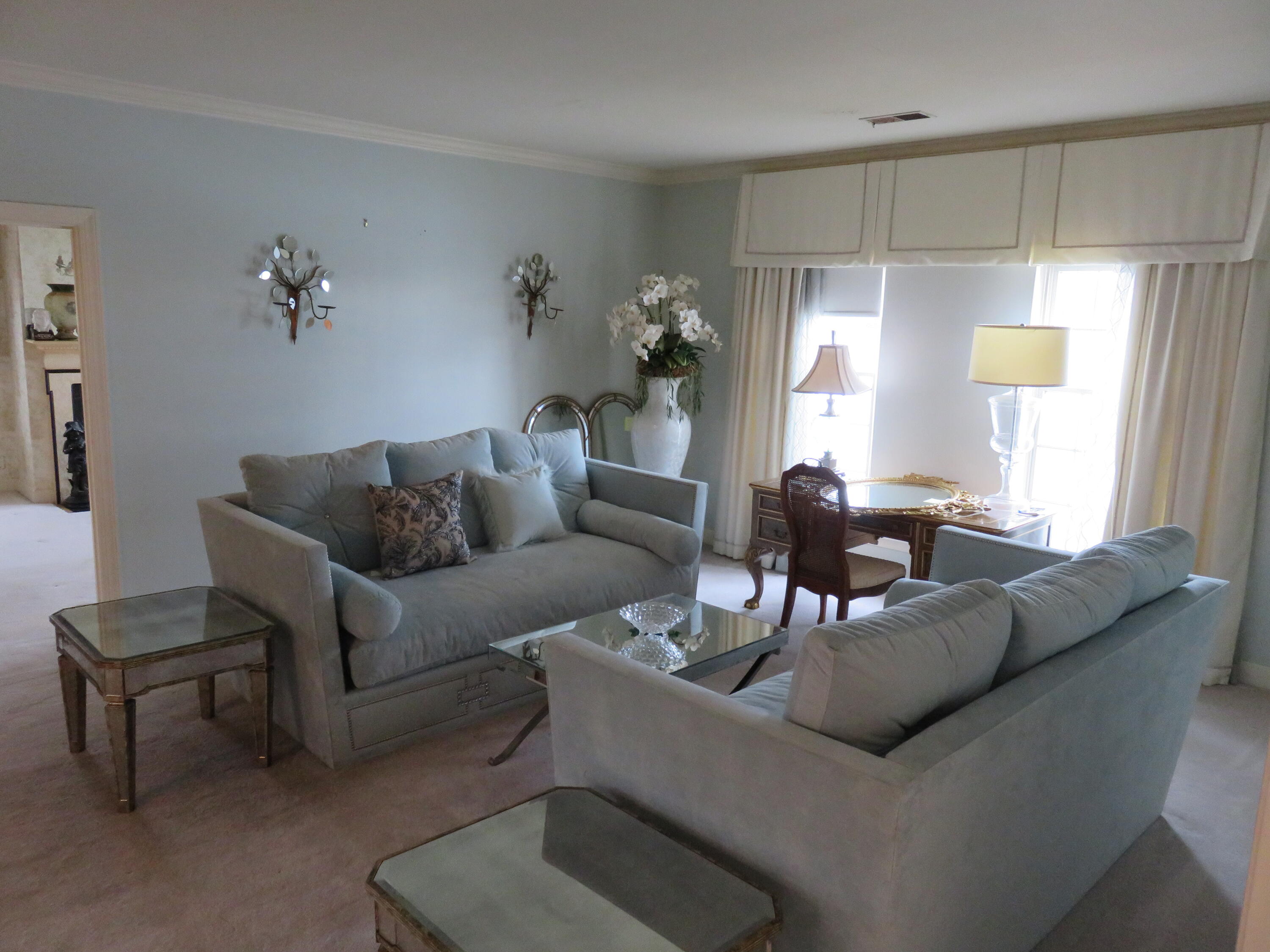 1130 Constitution Drive