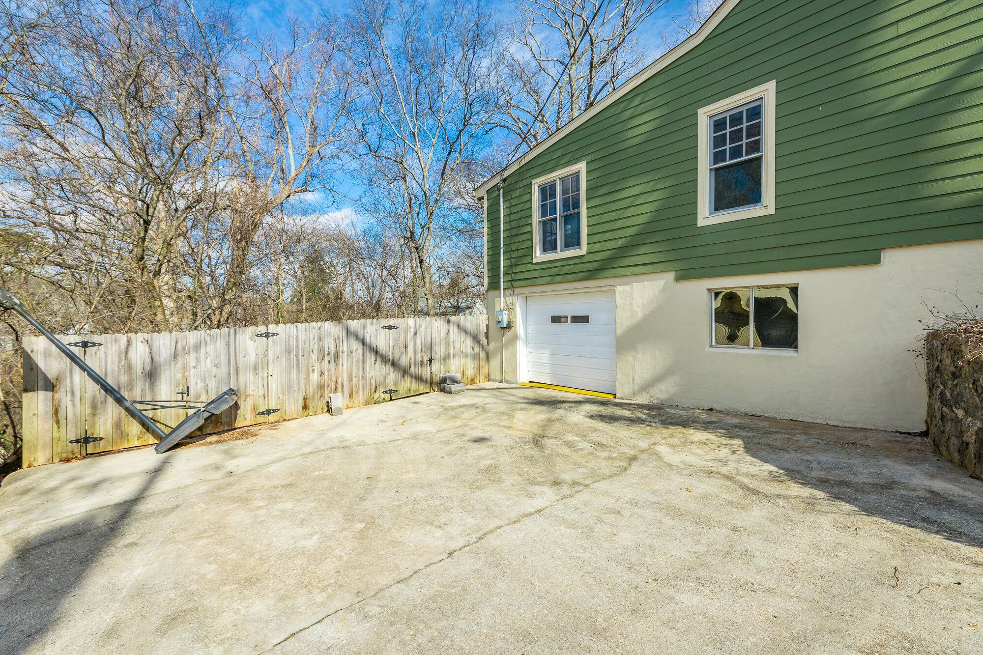 103 Delray Avenue