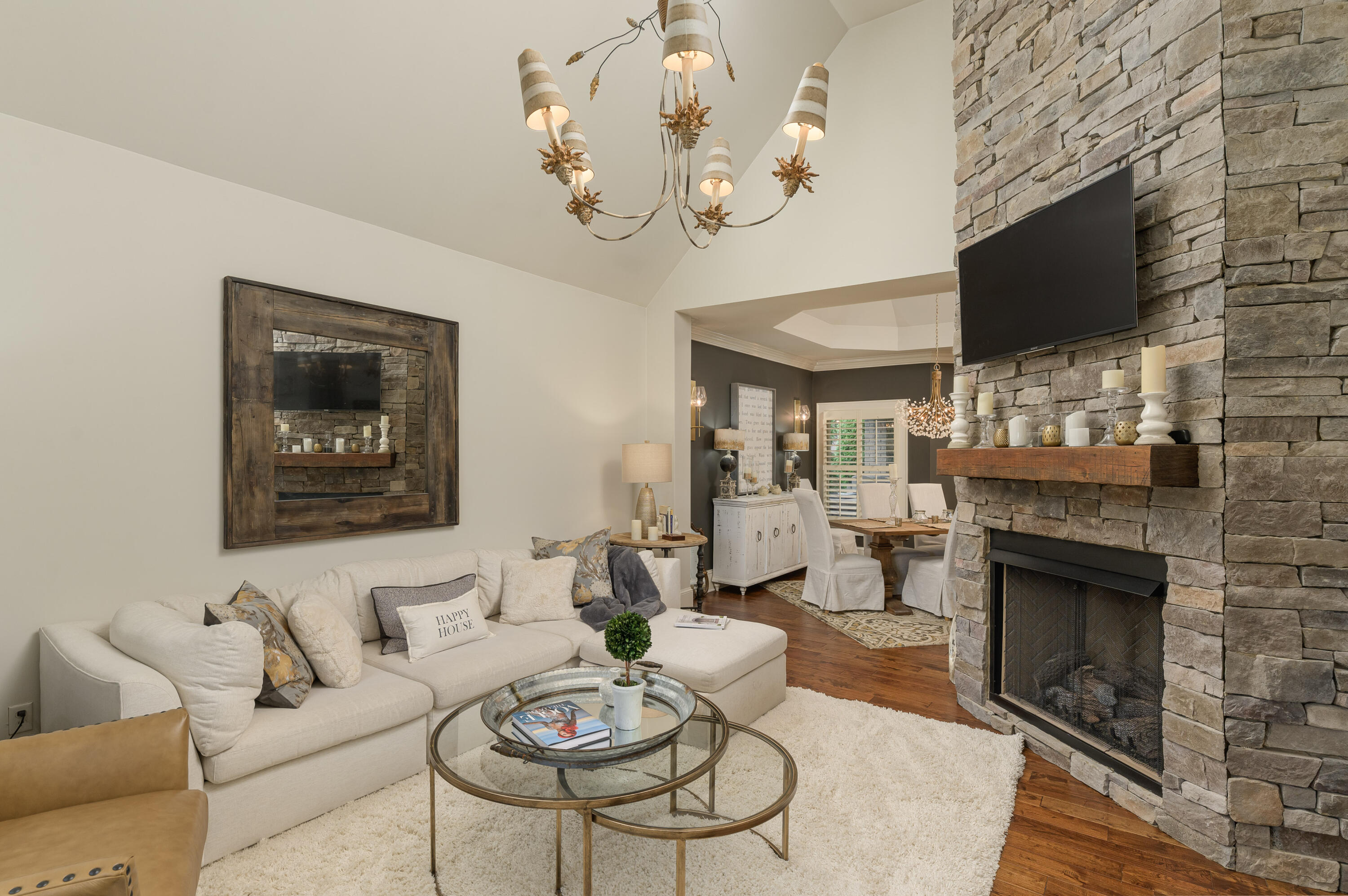 202 Dancing Fern Tr