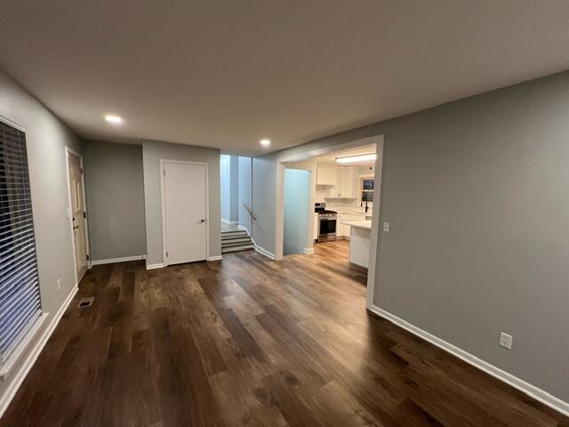 1266 Thomas Ln