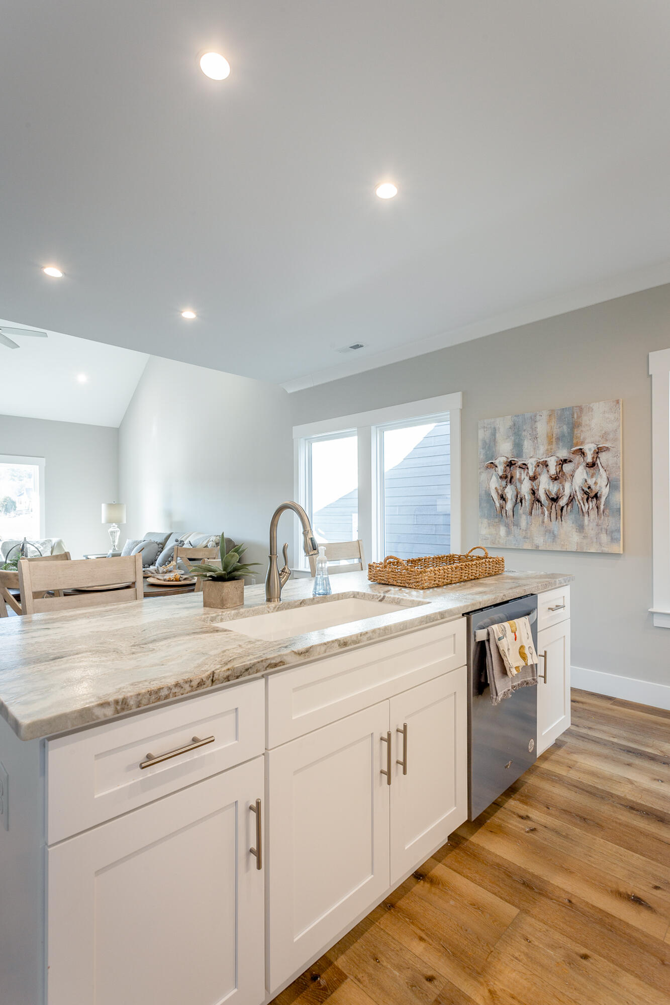 407 Willow Grove Court, 31