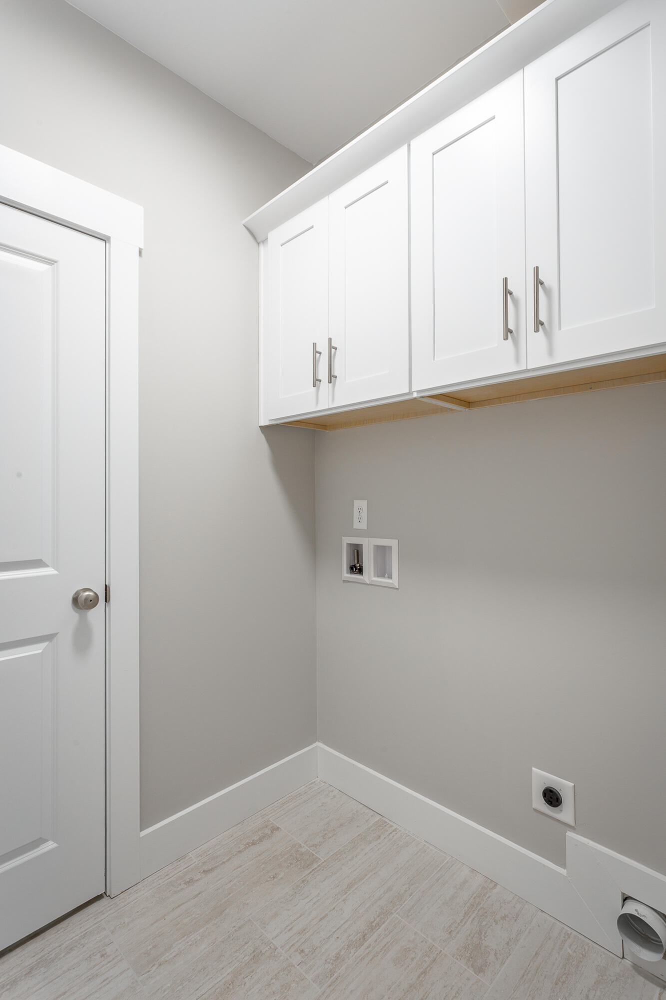 407 Willow Grove Court, 31