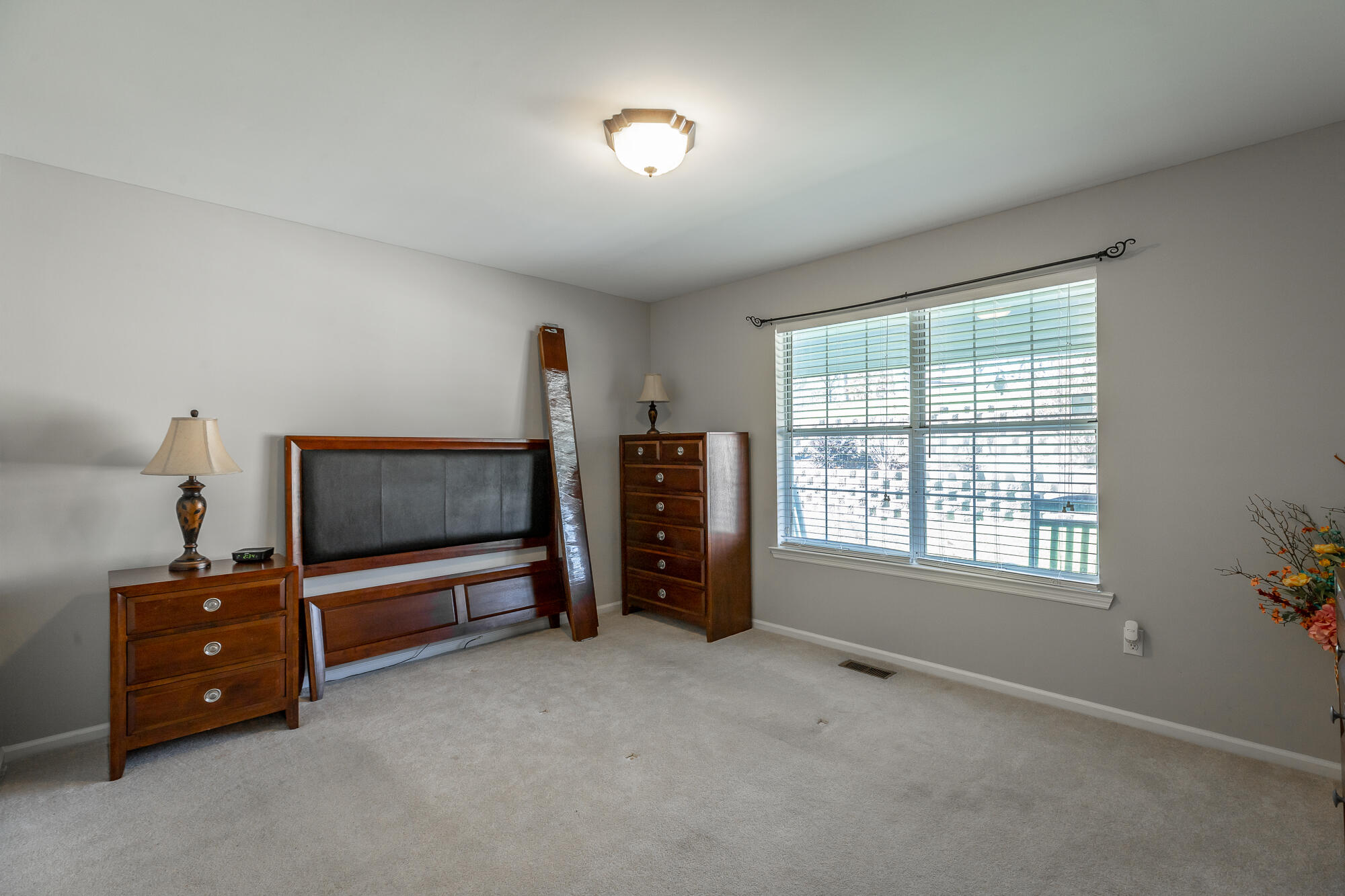 9856 Waterside Way