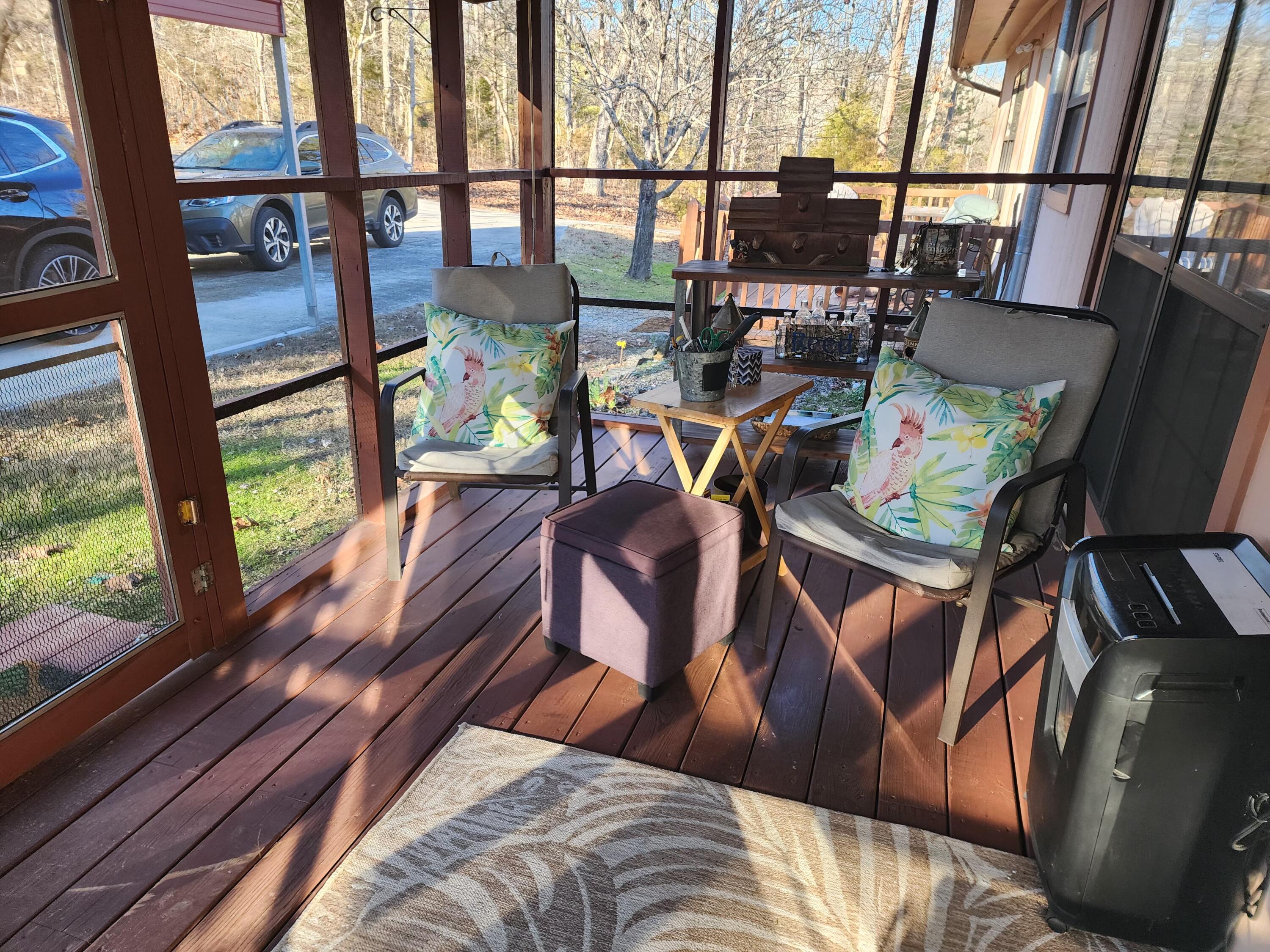 1112 Peters Road