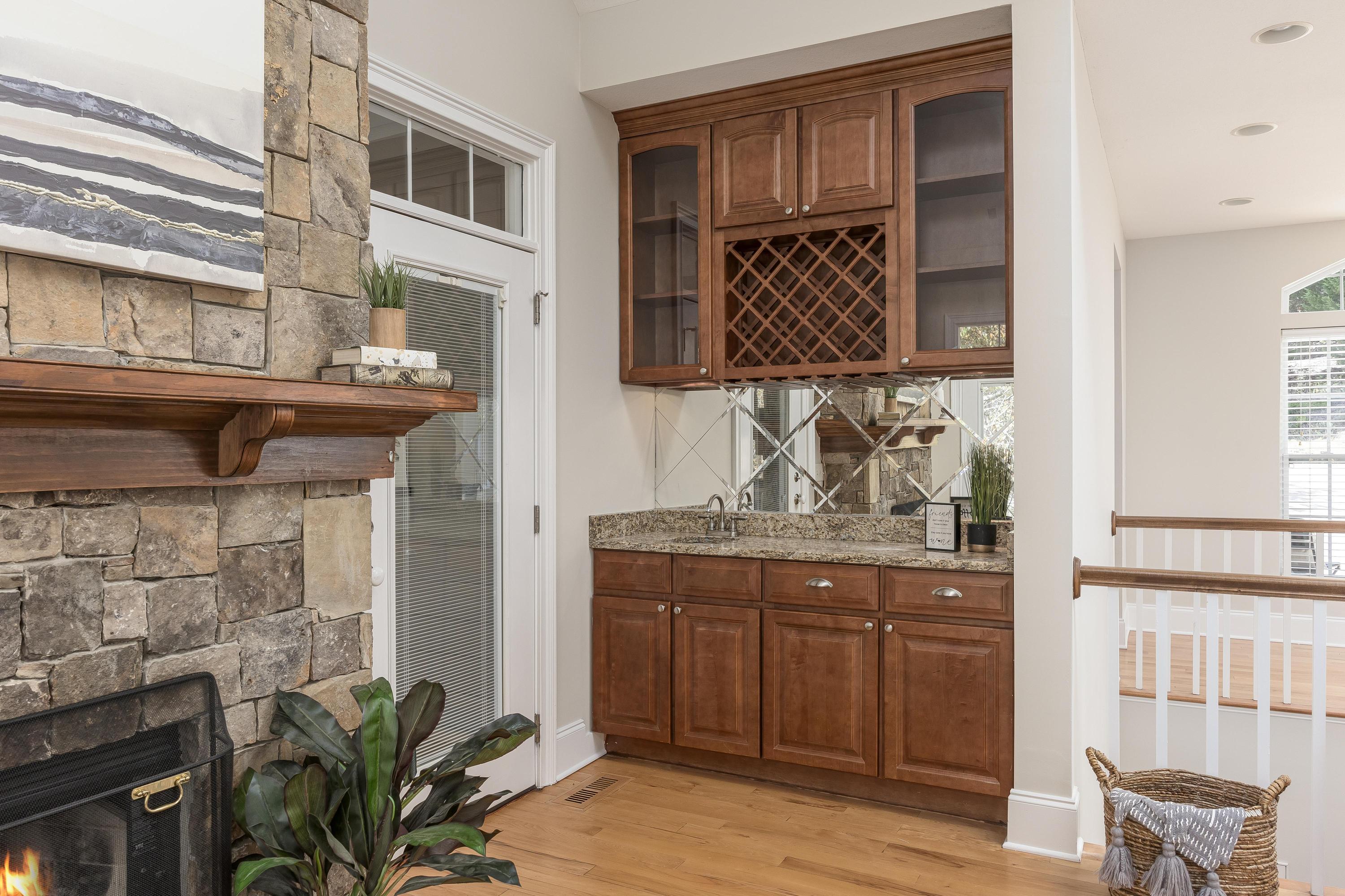 9537 Owl Gap Lane