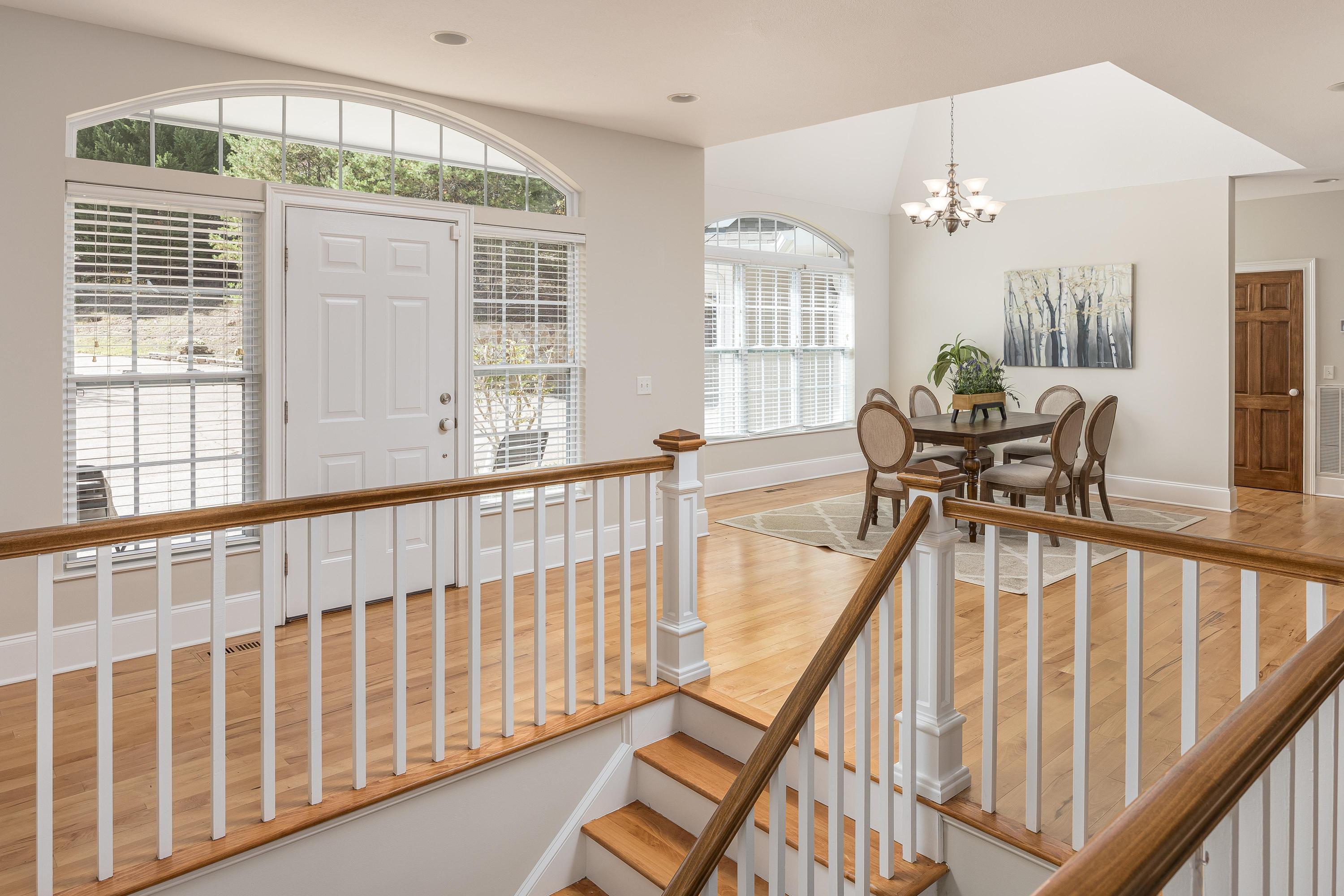 9537 Owl Gap Lane