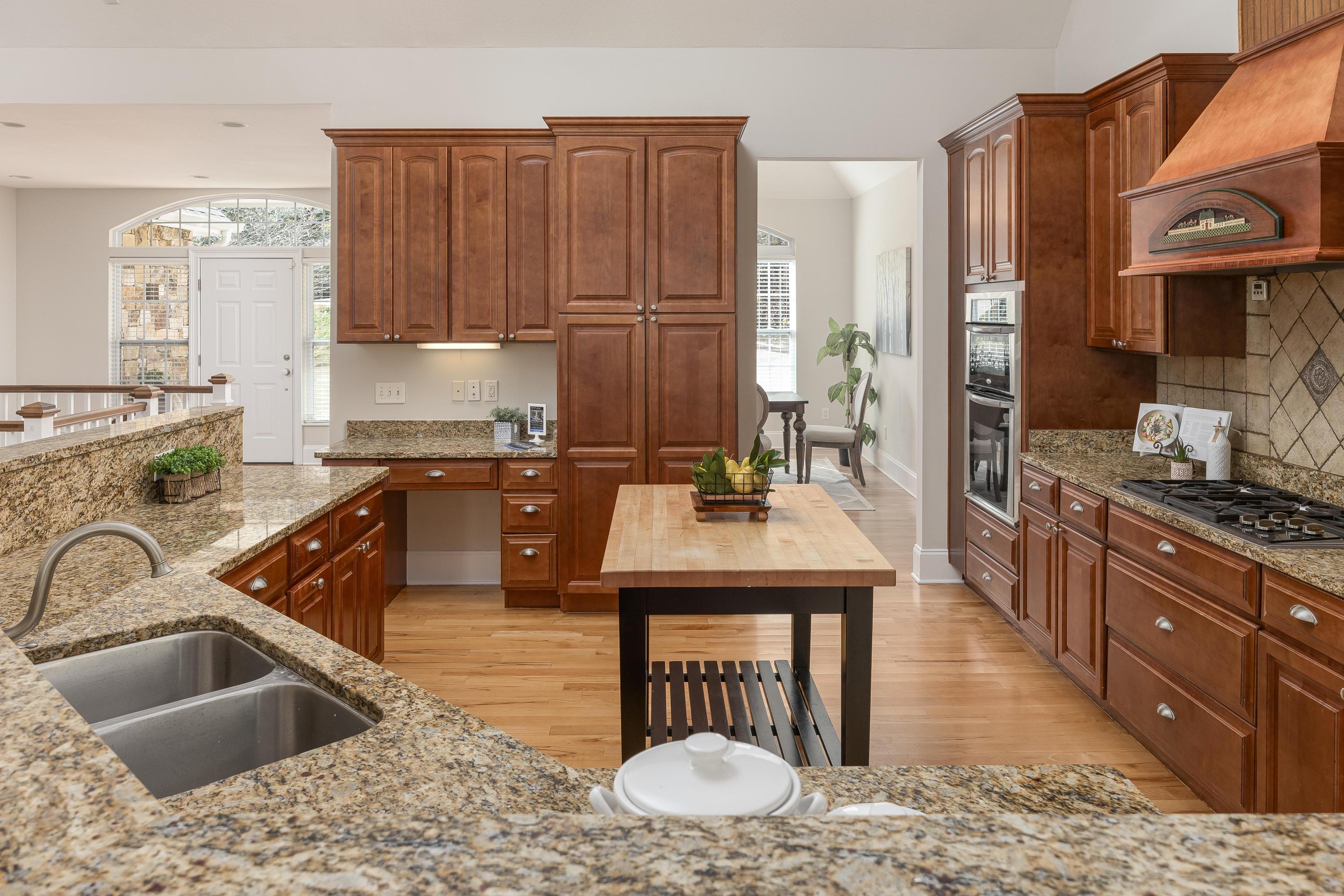 9537 Owl Gap Lane