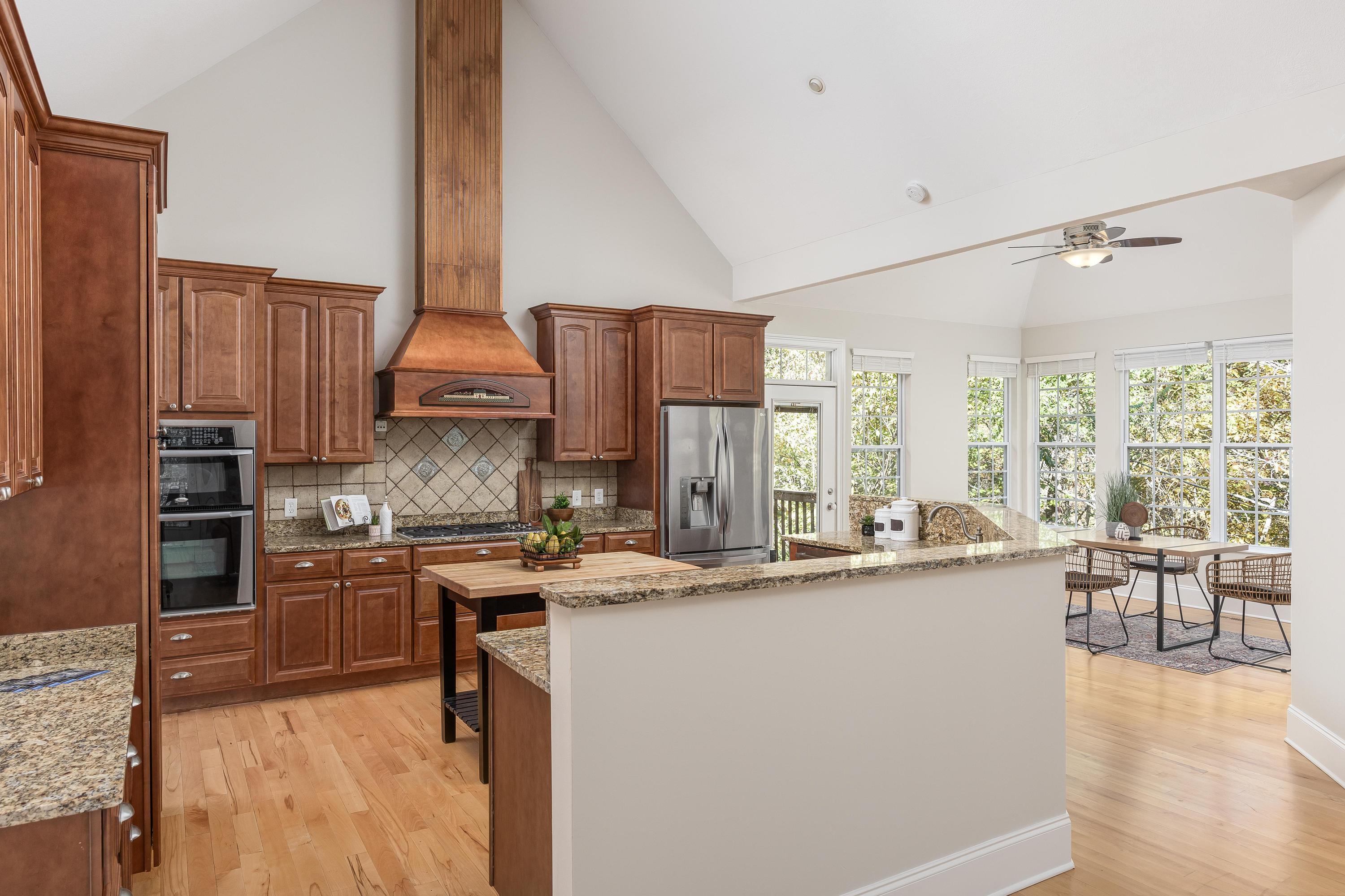 9537 Owl Gap Lane