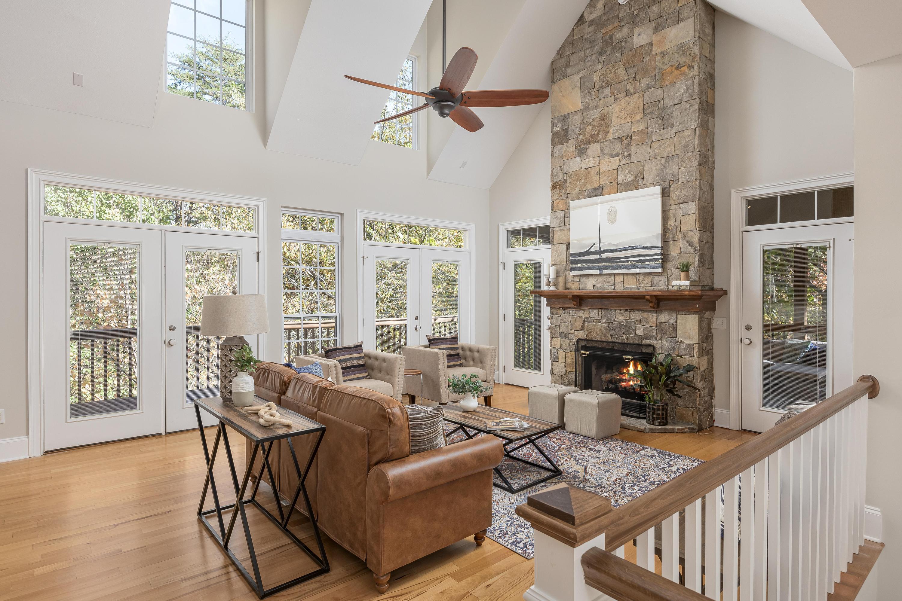 9537 Owl Gap Lane