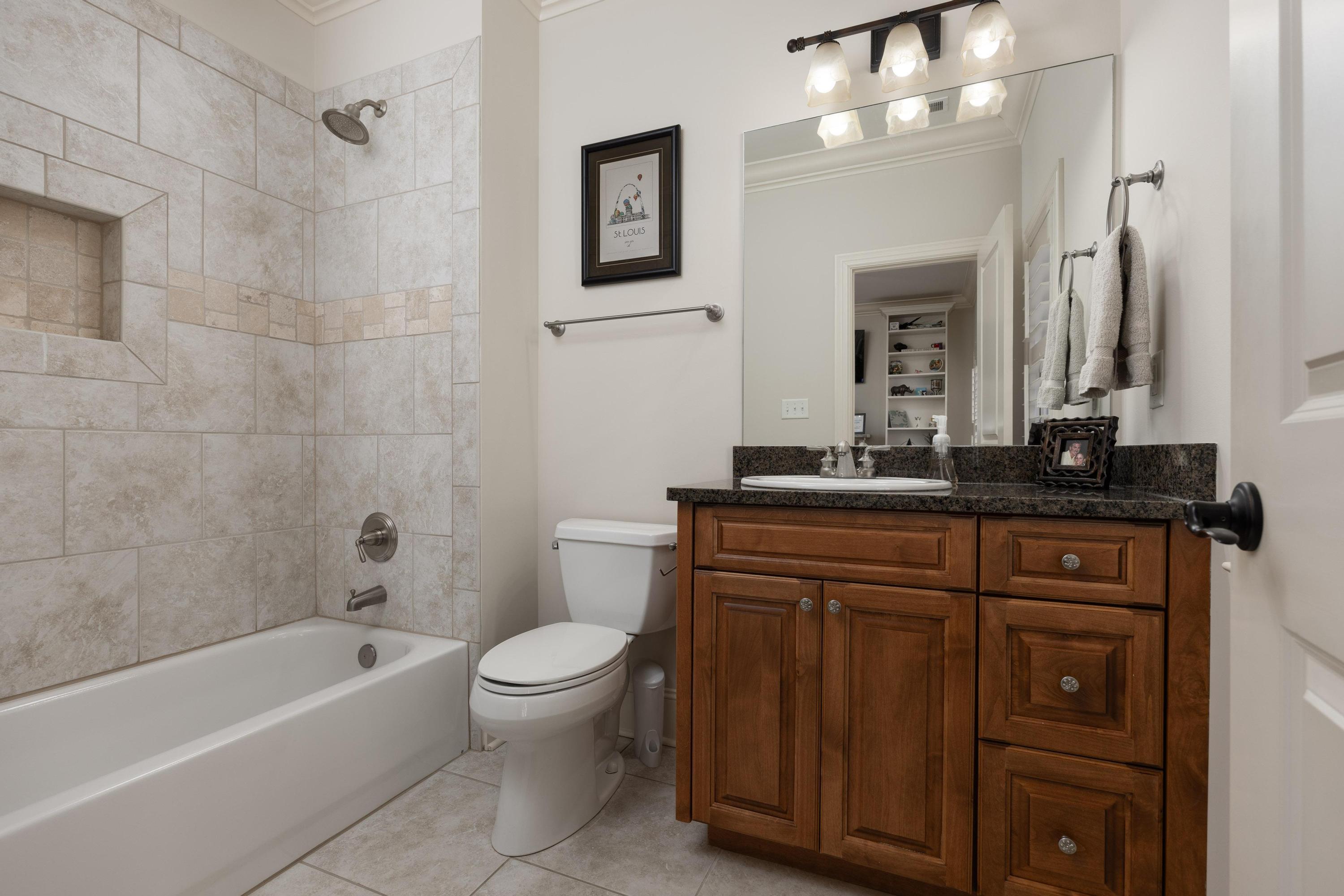 1247 Longholm Court