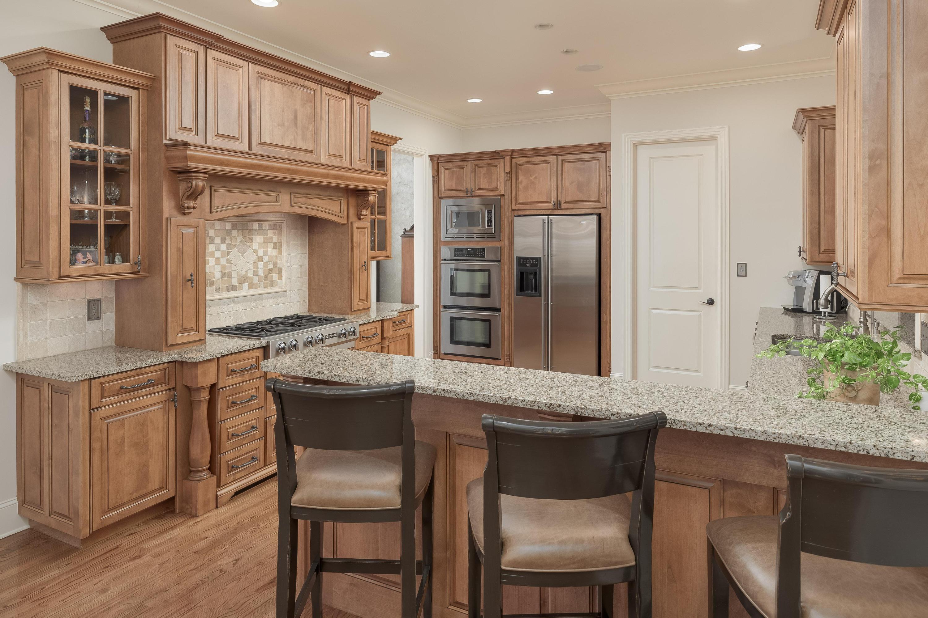 1247 Longholm Court