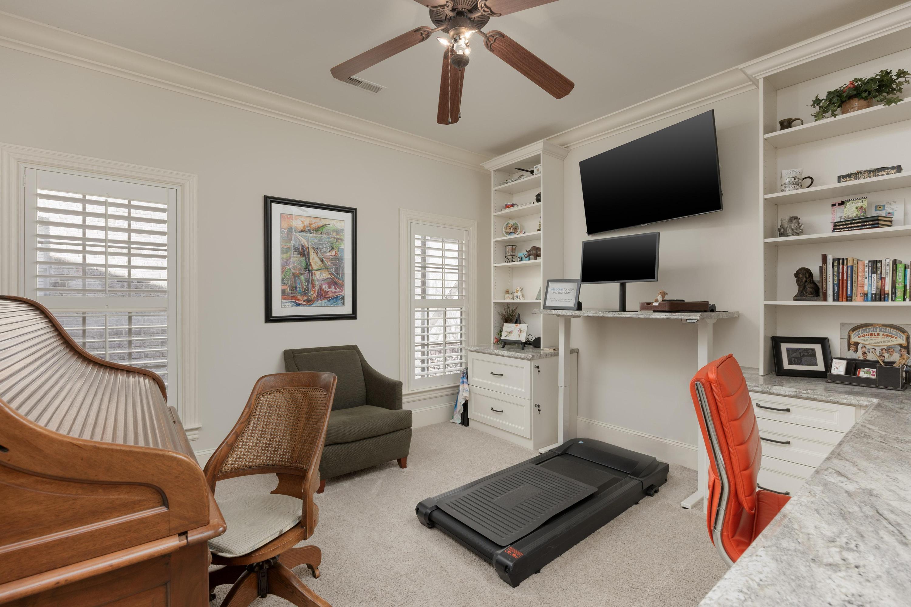 1247 Longholm Court