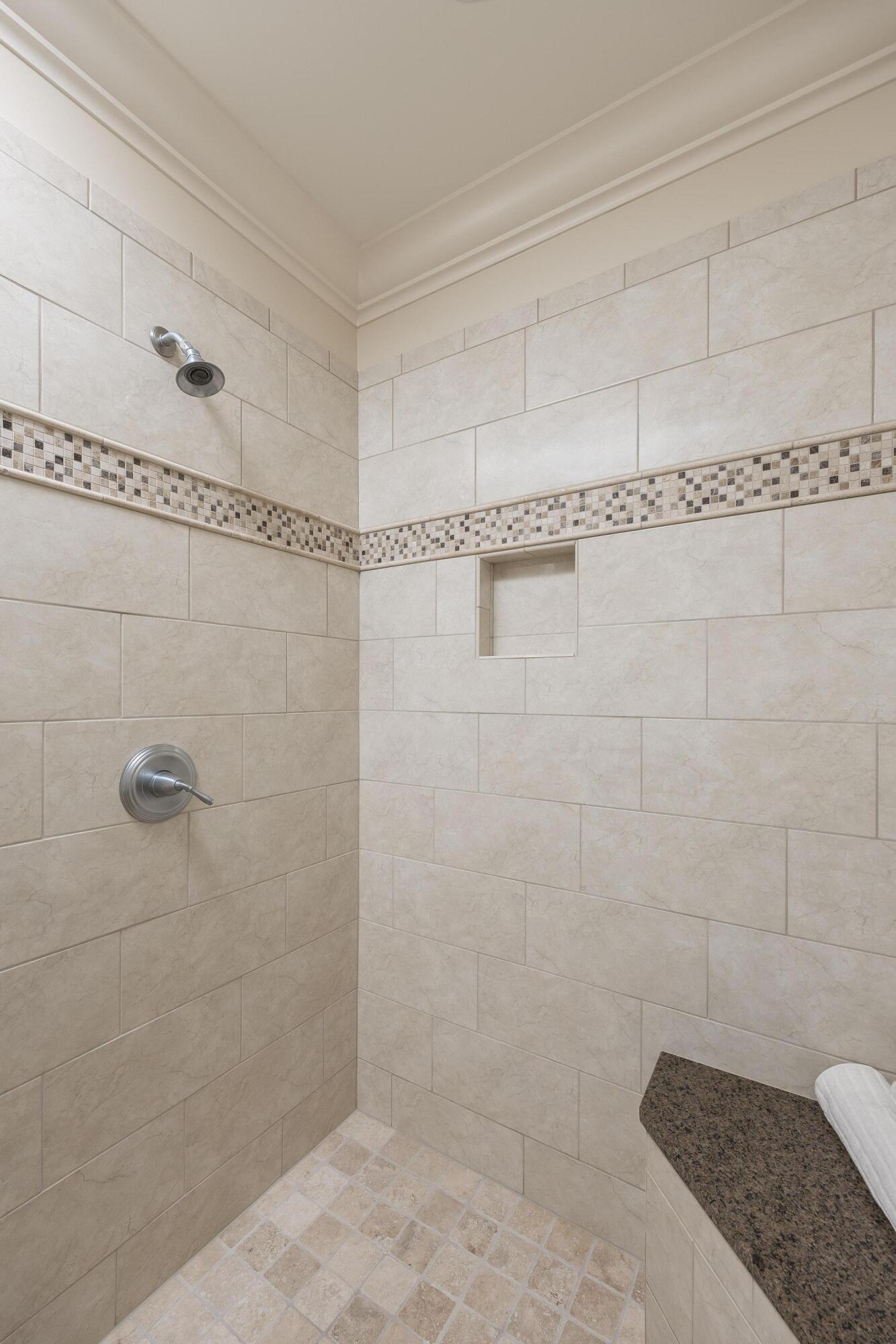 1247 Longholm Court