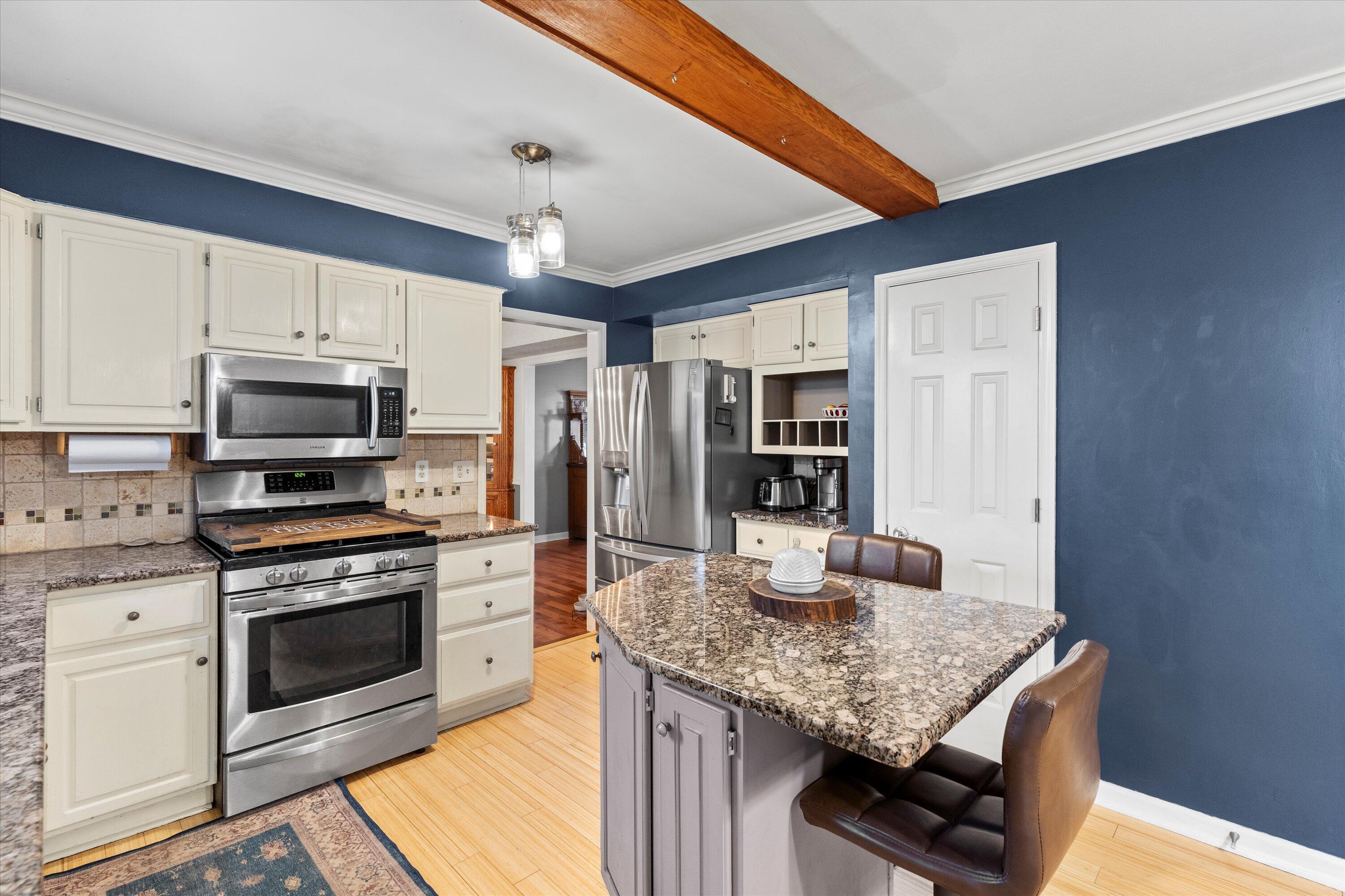 1833 Hidden Harbor Road