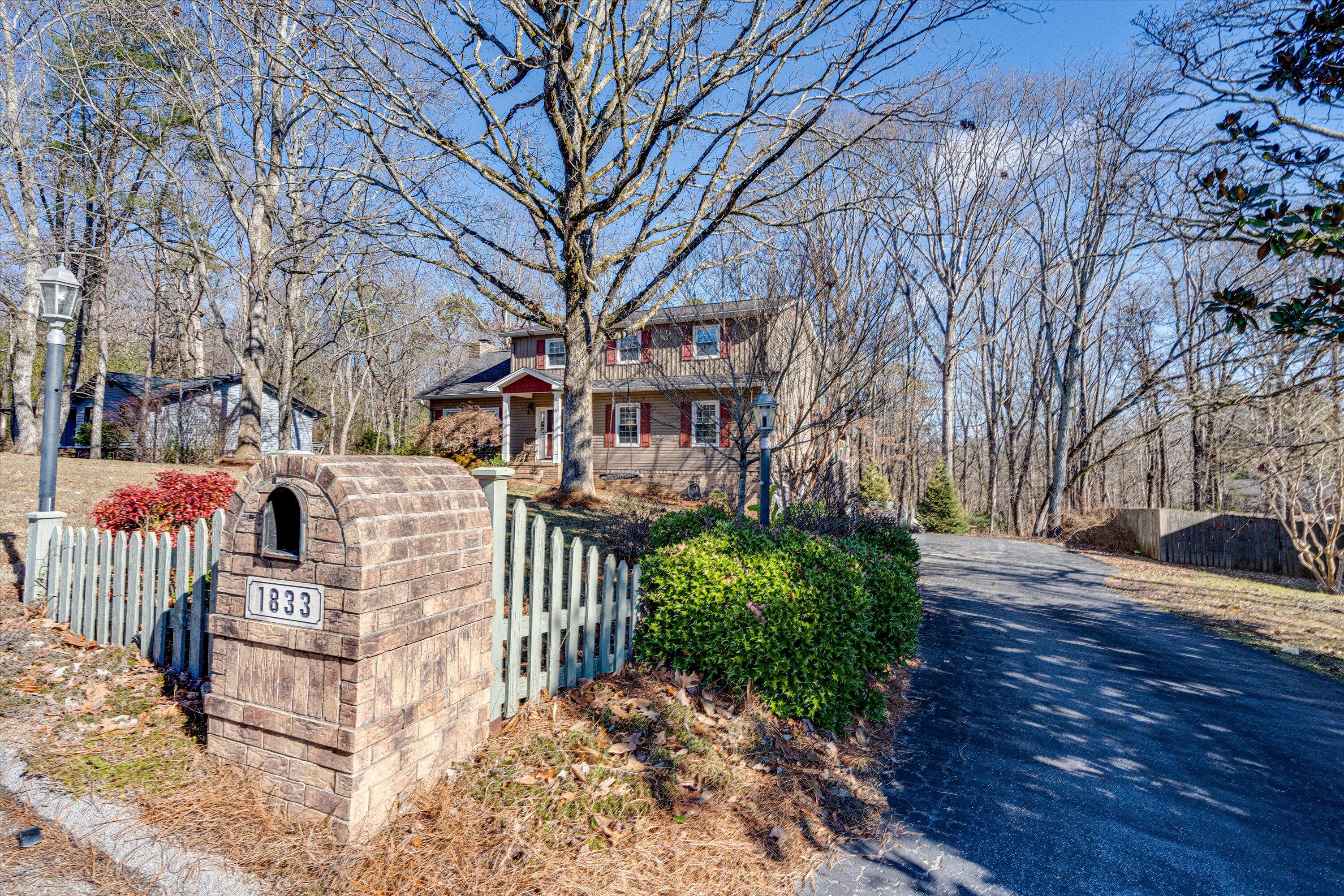 1833 Hidden Harbor Road