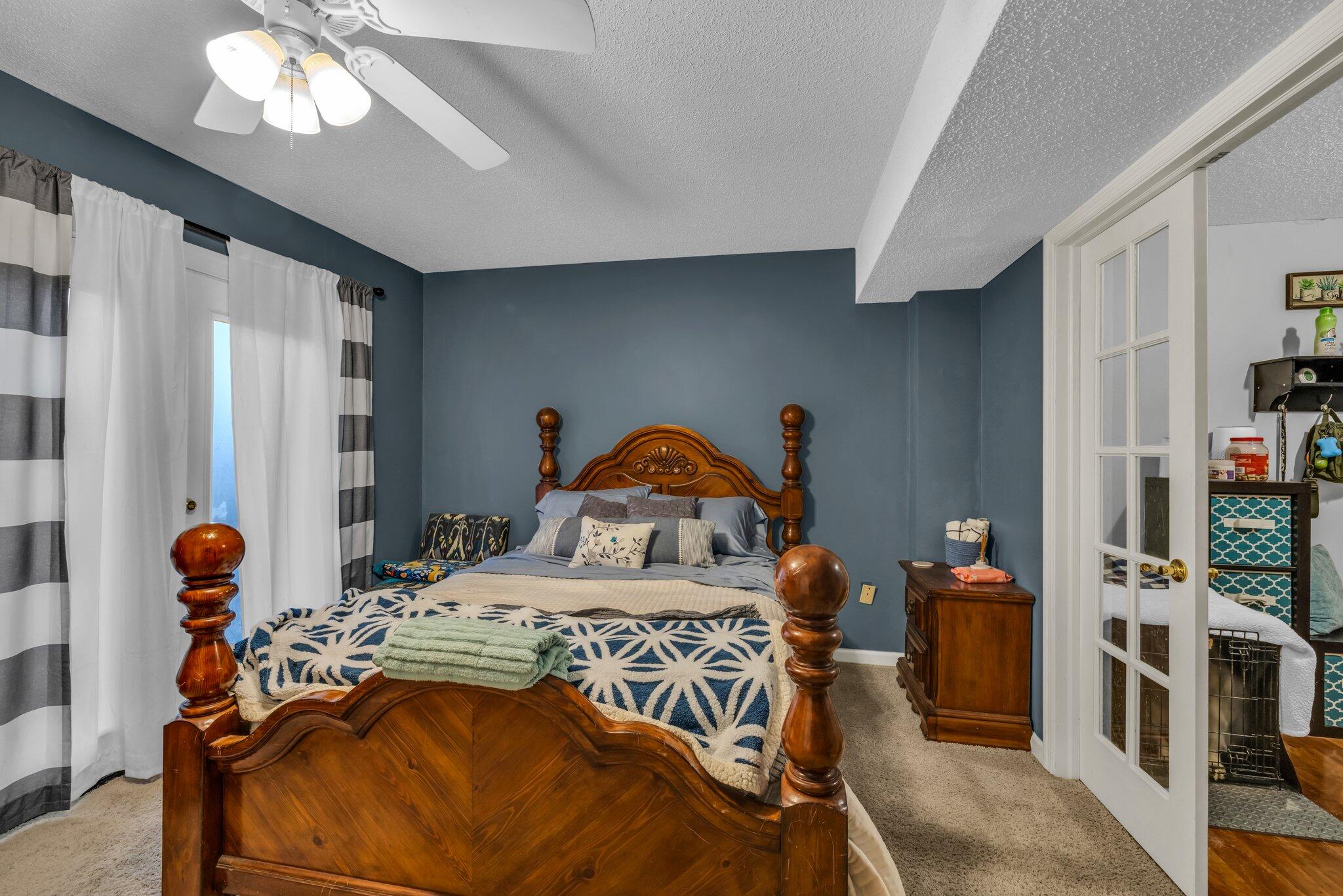 2308 Gale Lane