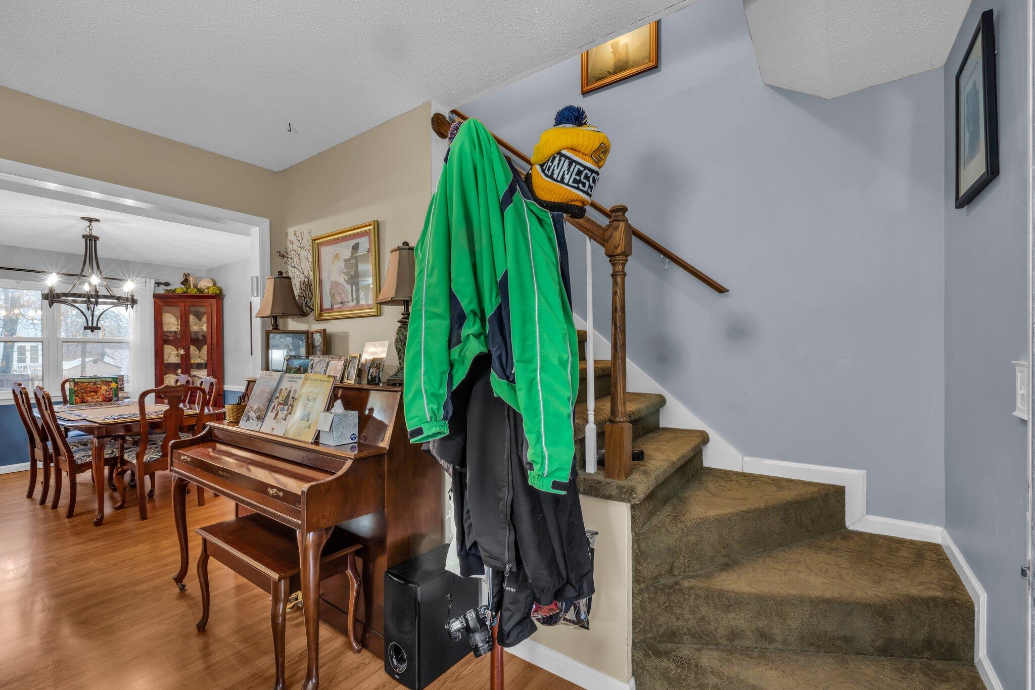 8915 Quail Run Drive