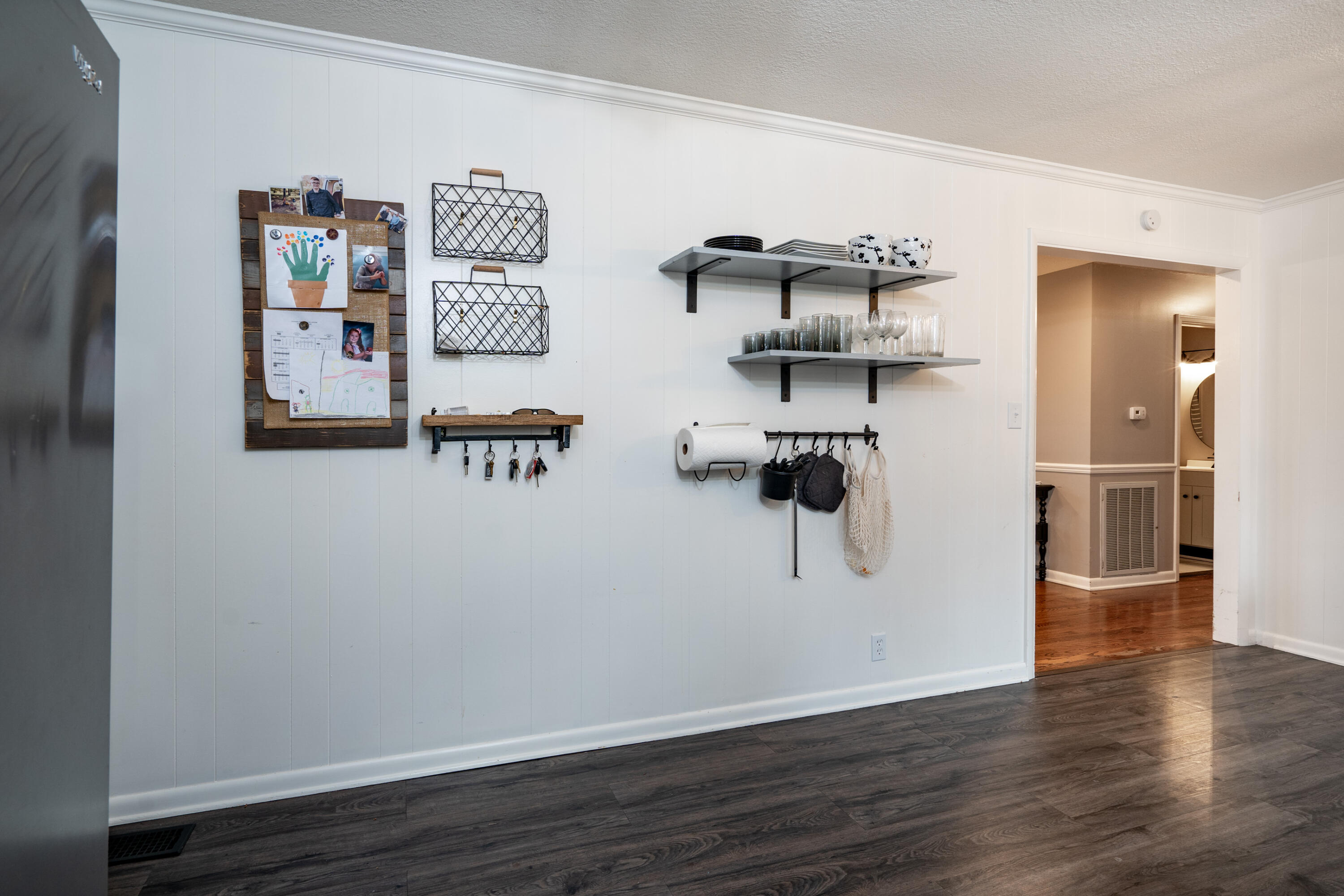 38 Elaine Cir