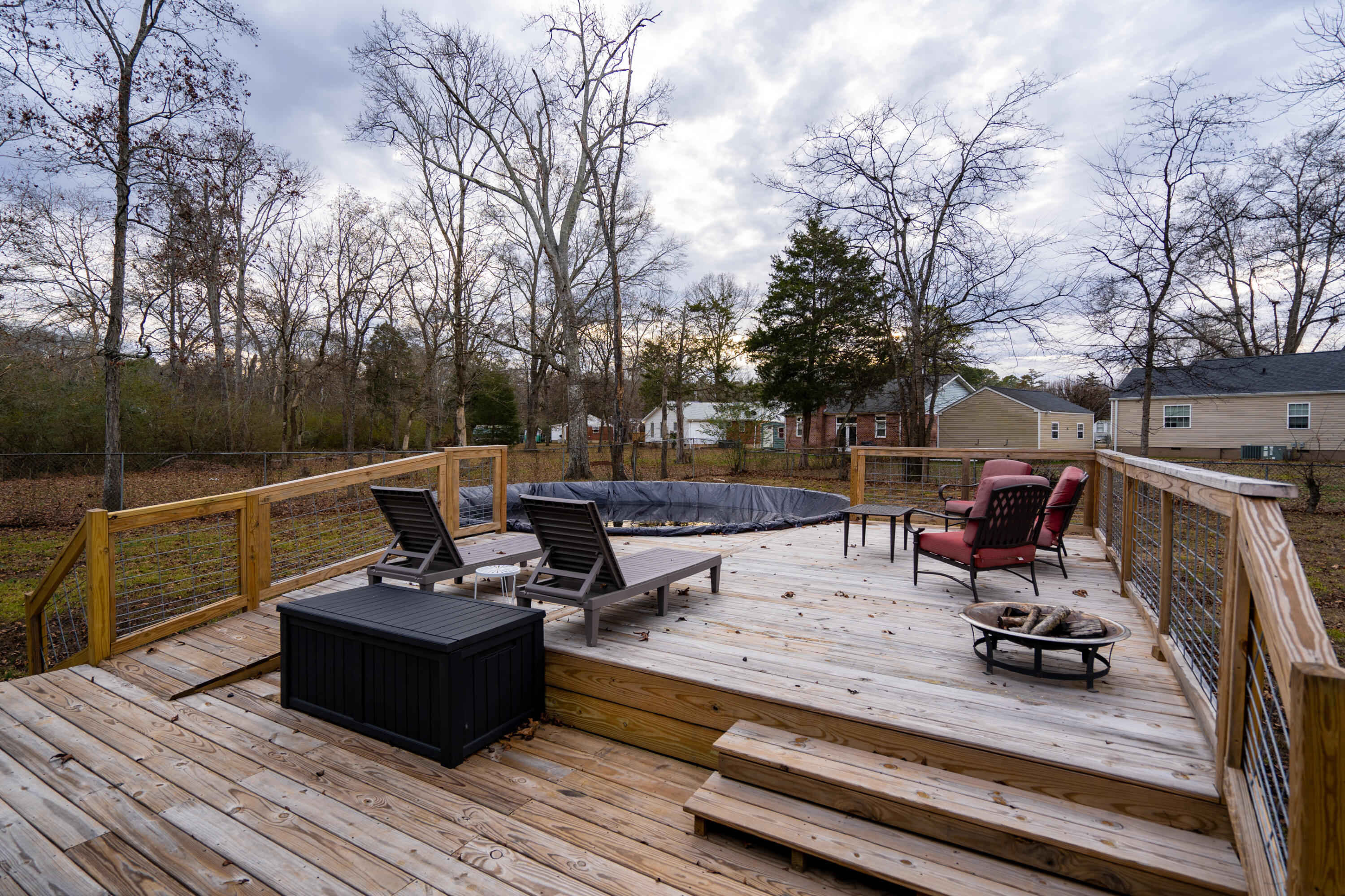 38 Elaine Cir