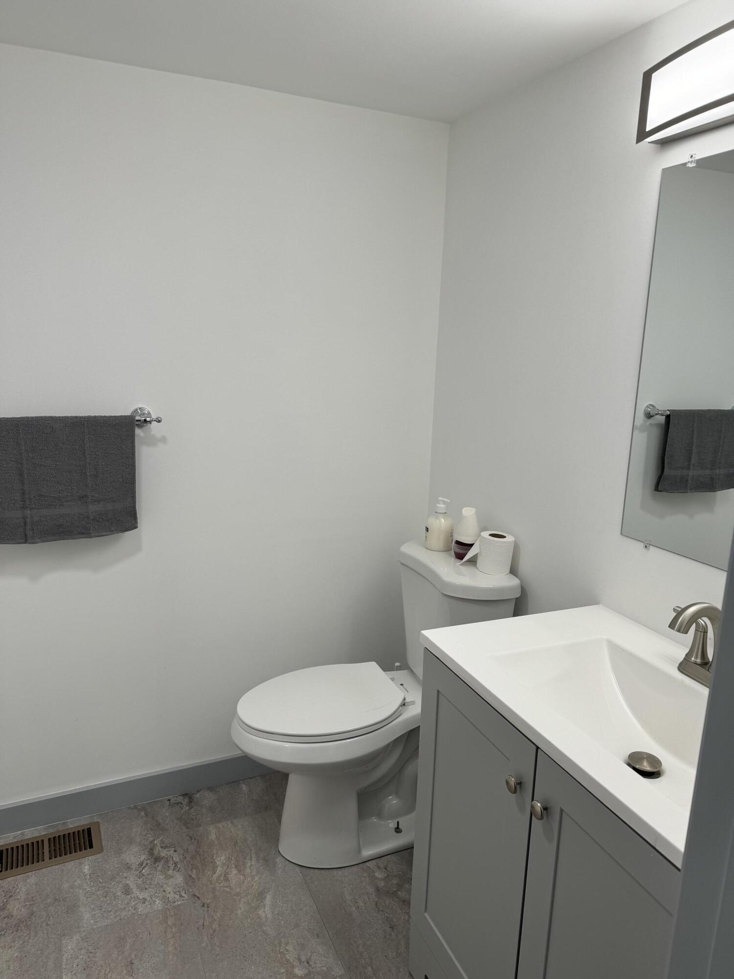 1615 E 50th Street