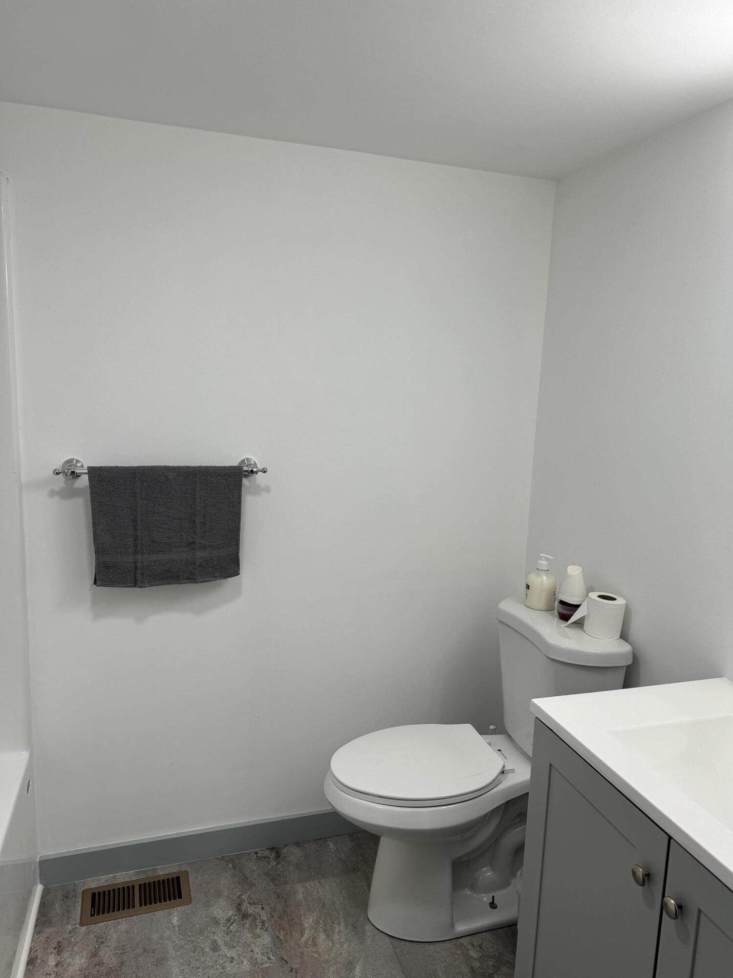 1615 E 50th Street