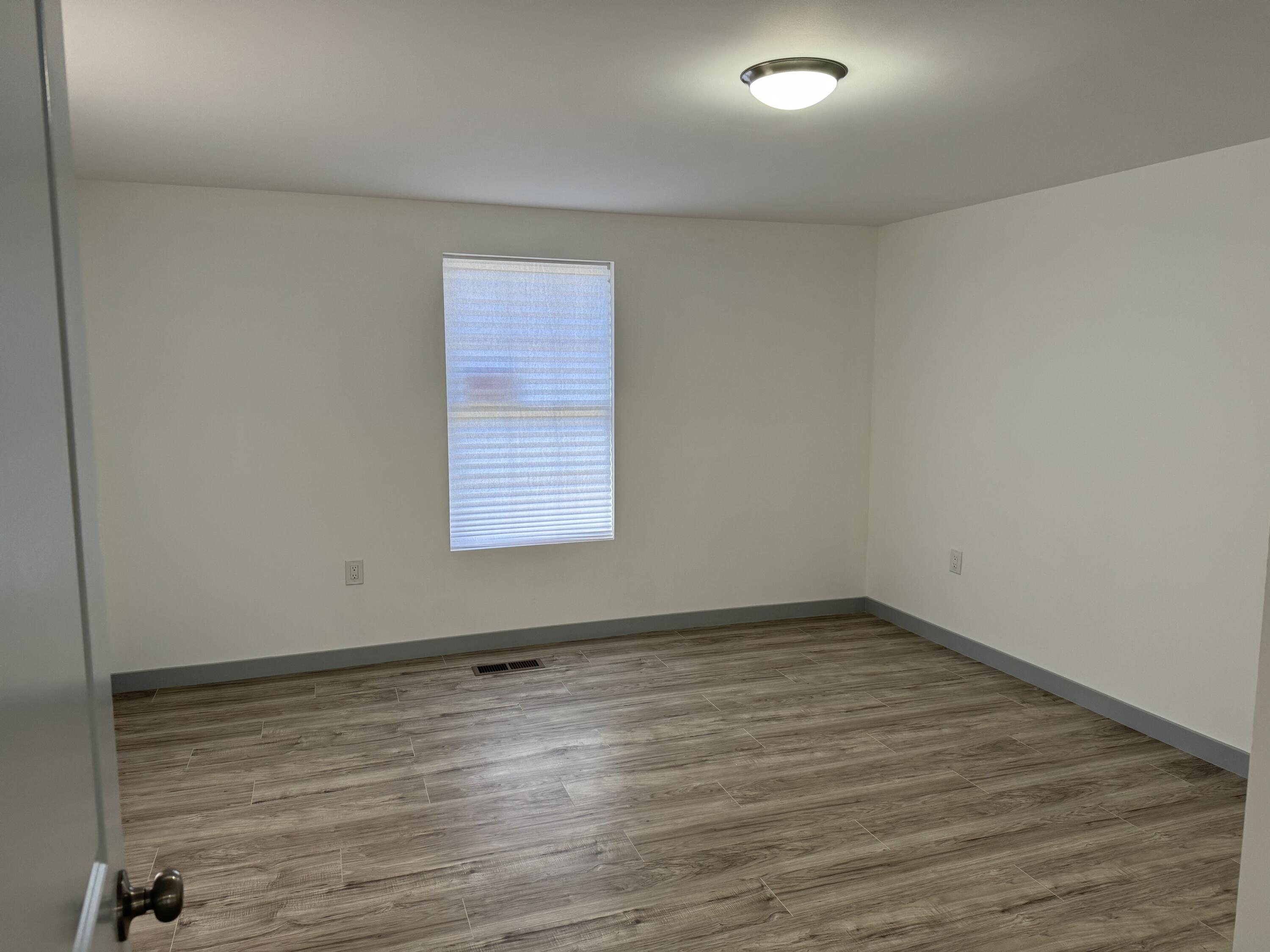 1615 E 50th Street