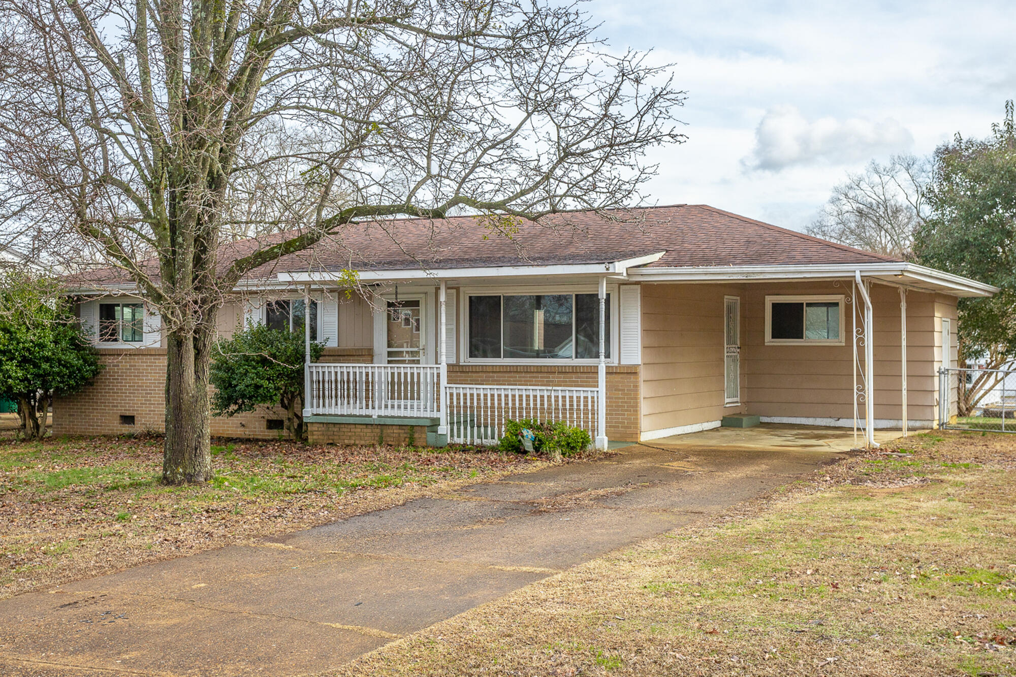 512 Neal Drive