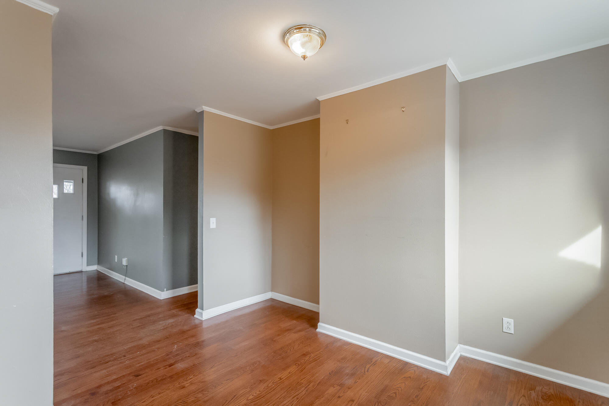 512 Neal Drive