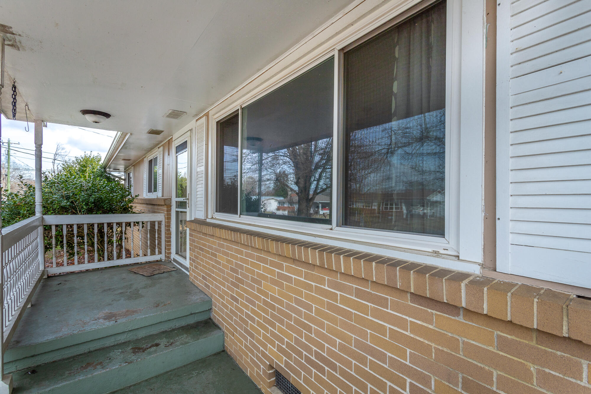 512 Neal Drive