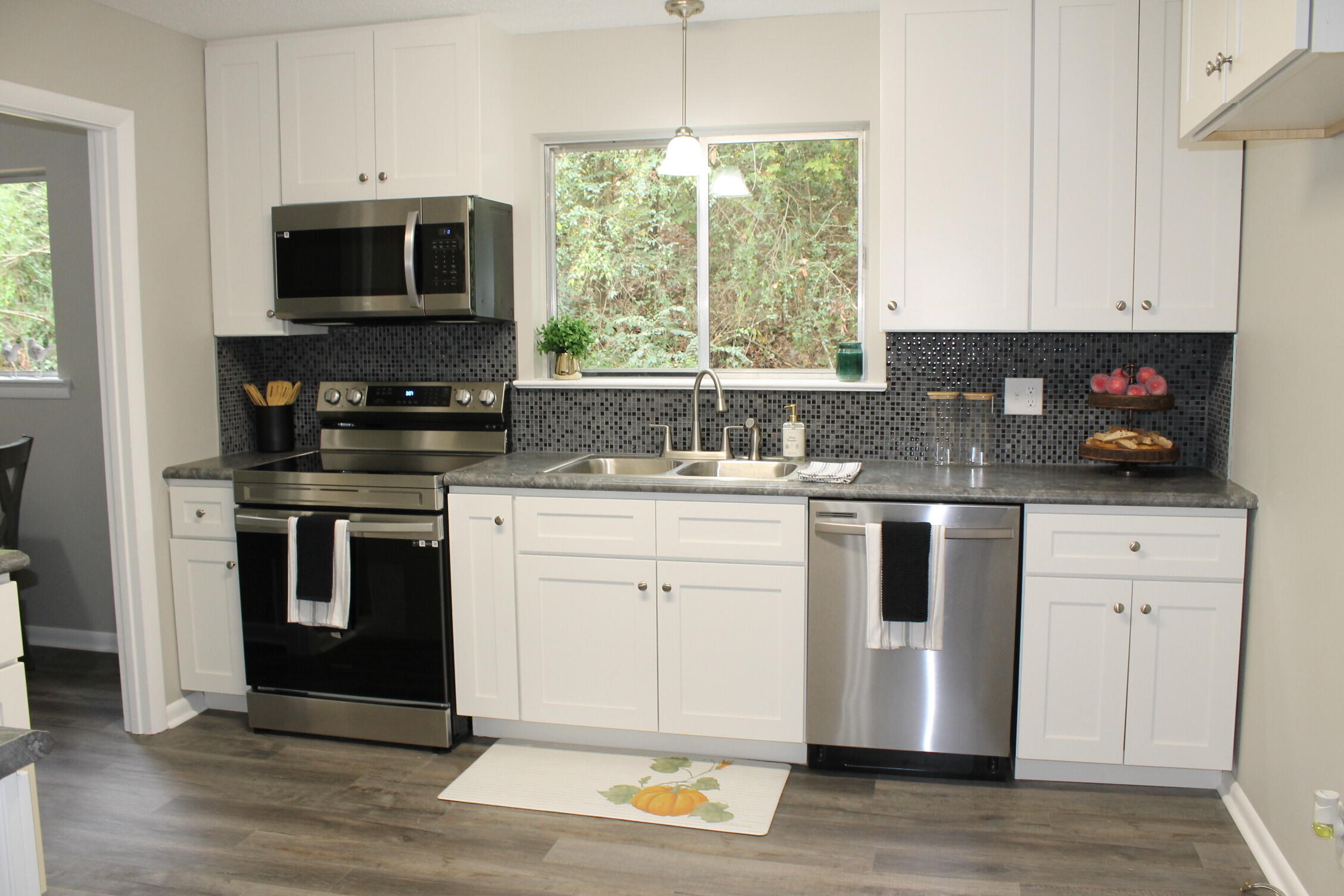 5836 Moody Sawyer Rd