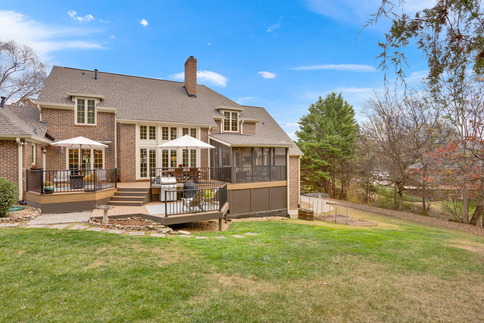 528 Picture Ridge Drive