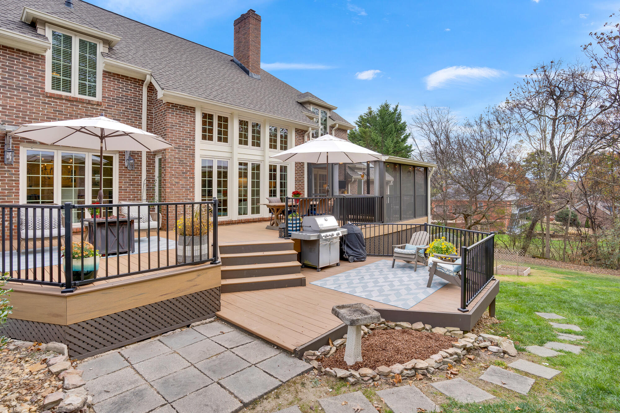 528 Picture Ridge Drive