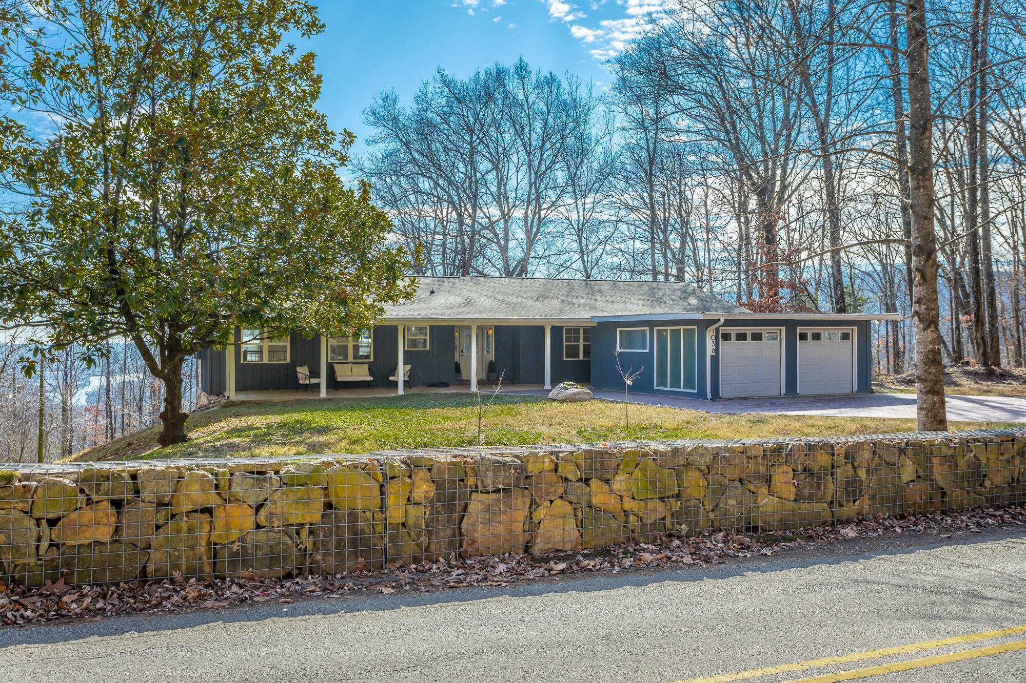 1038 Balmoral Drive