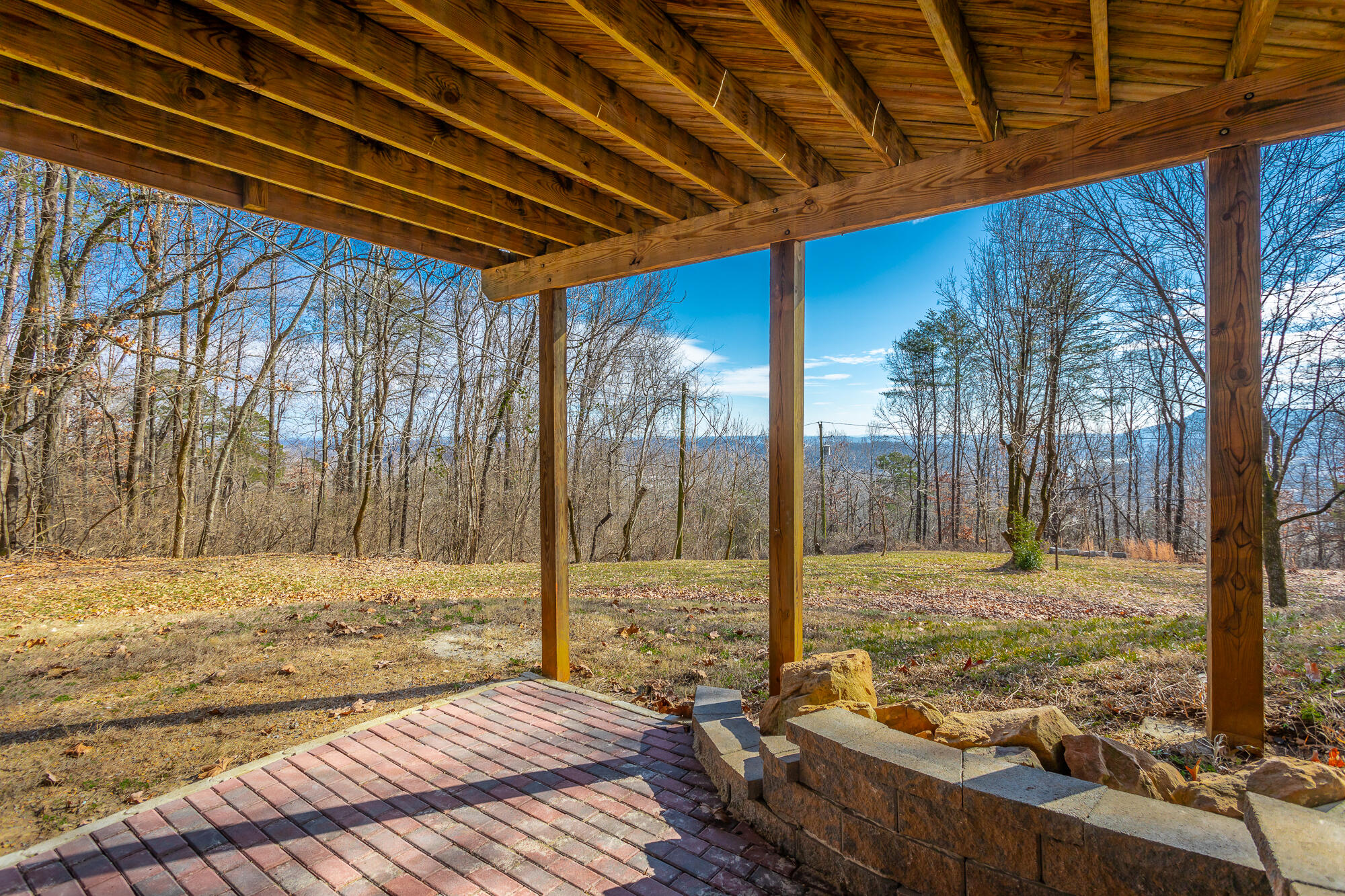 1038 Balmoral Drive
