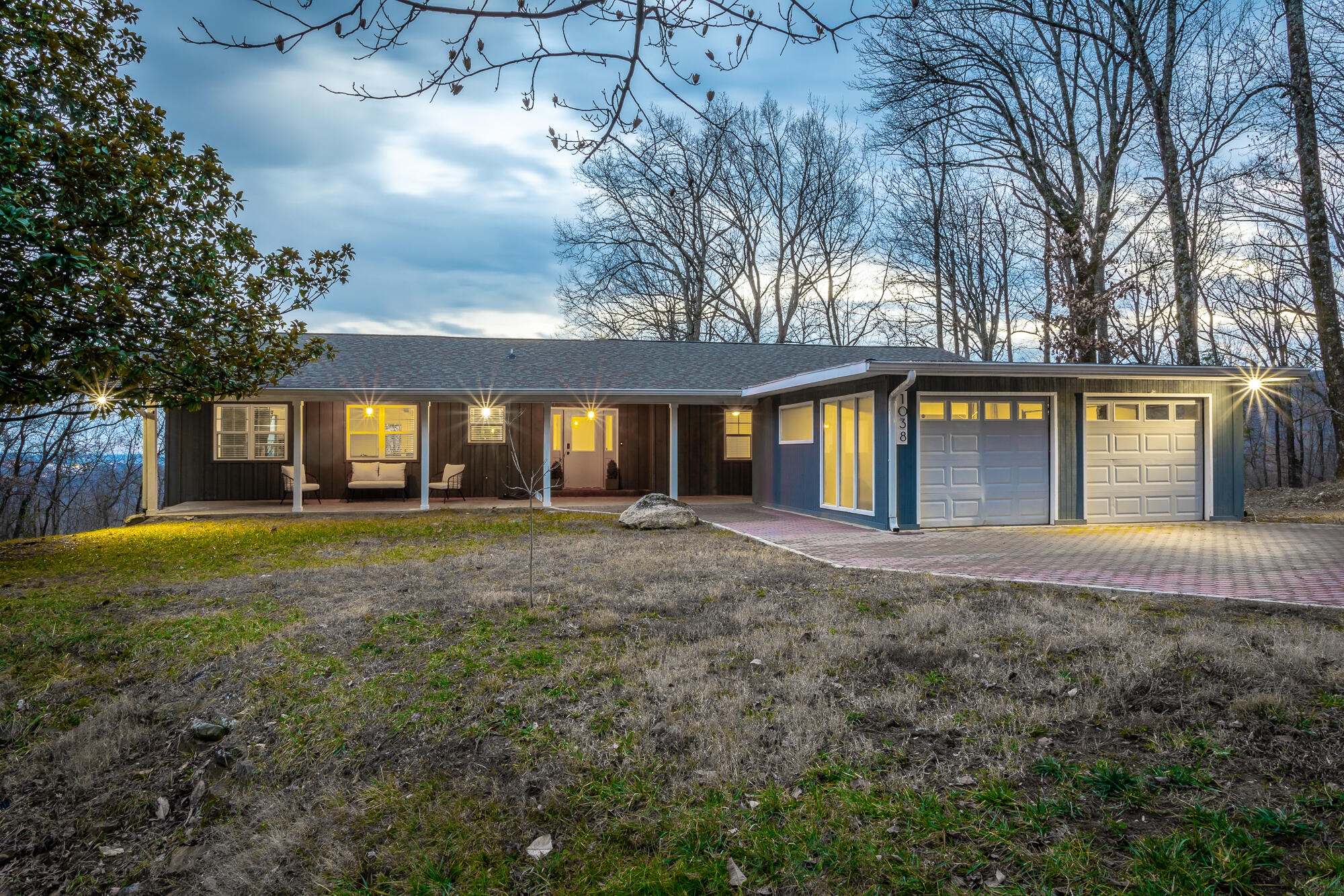 1038 Balmoral Drive