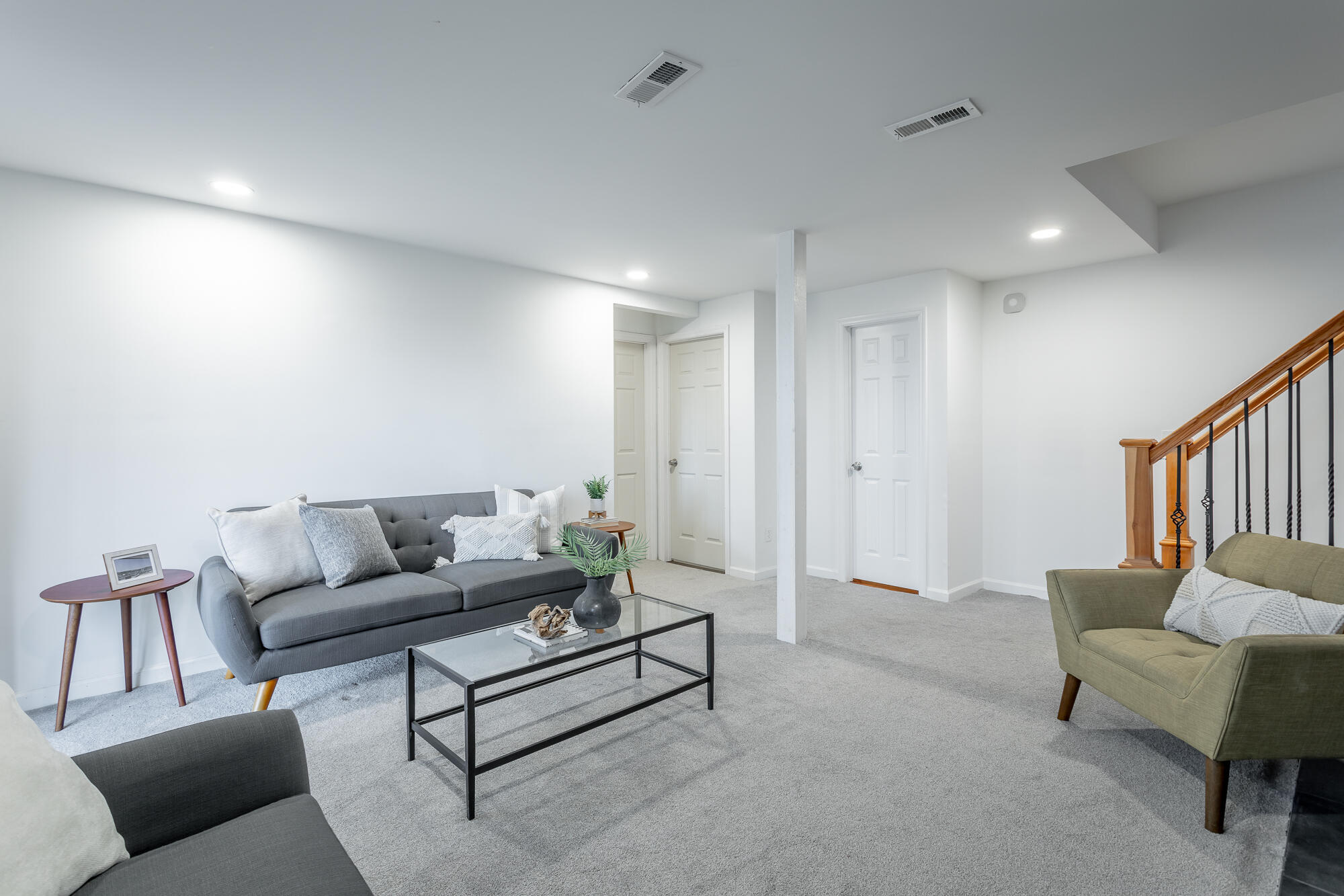 1038 Balmoral Drive