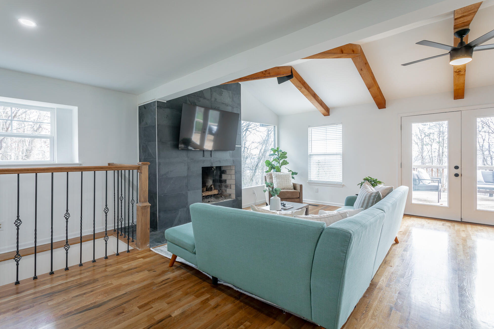 1038 Balmoral Drive