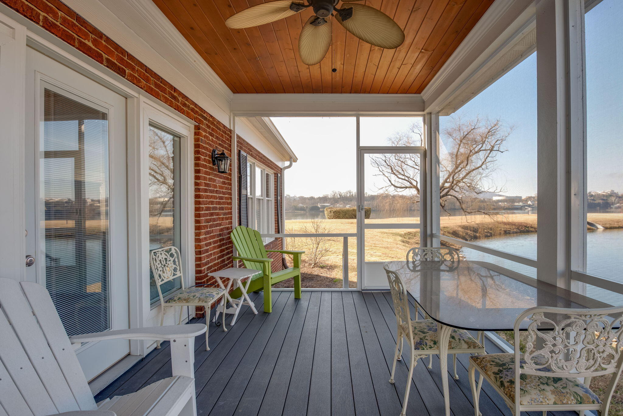 1545 Heritage Landing Drive, 23