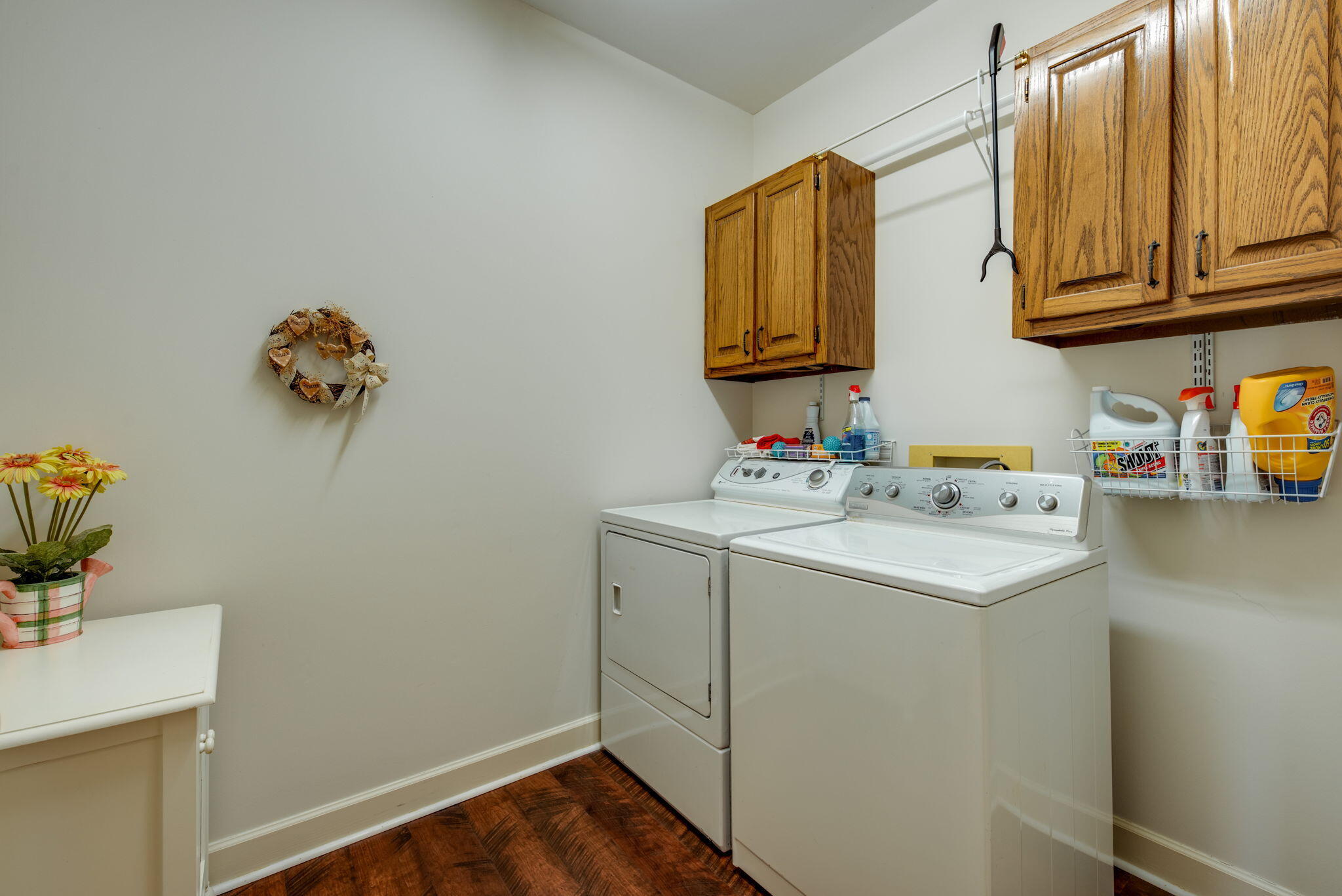 1545 Heritage Landing Drive, 23