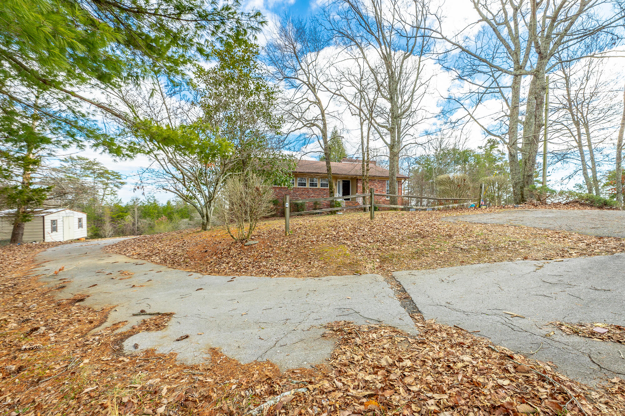 10025 Sunny Lane